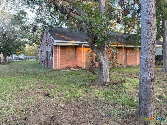 2322 N FULTON ST, WHARTON, TX 77488 - Image 1