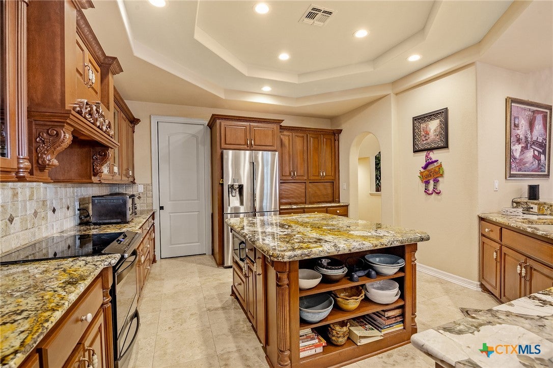 Inez, Texas, 77968, United States, ,5 BathroomsBathrooms,Residential,Active,1769514