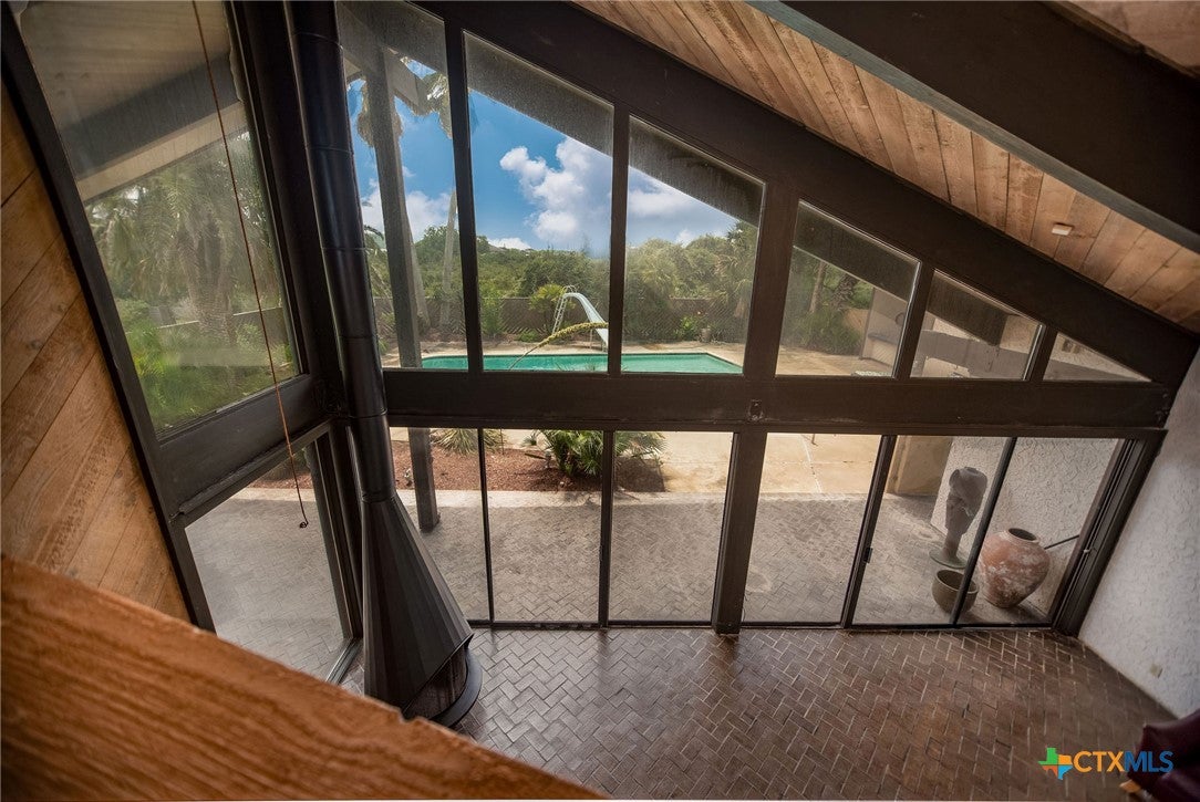 Port O'Connor, Texas, 77982, United States, 3 Bedrooms Bedrooms, ,4 BathroomsBathrooms,Residential,Active,1853617