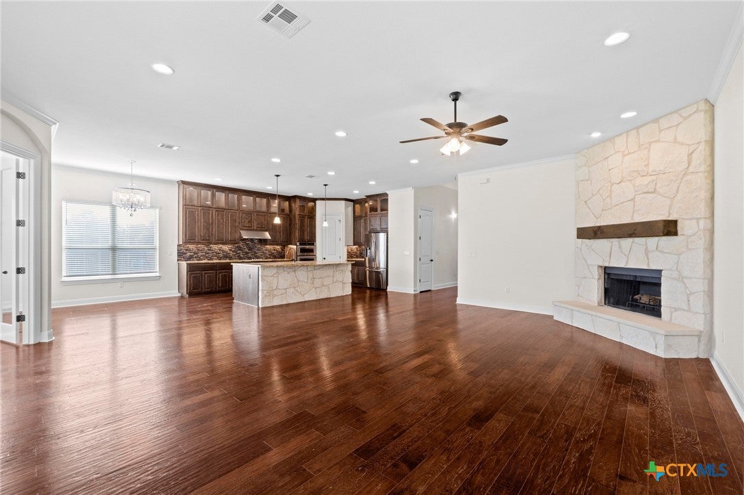 Round Rock, Texas, 78665, United States, 4 Bedrooms Bedrooms, ,3 BathroomsBathrooms,Residential,Active,1888987