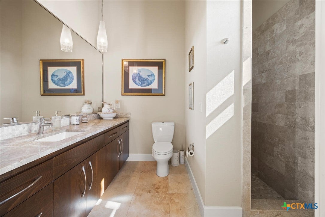 Round Mountain, Texas, 78663, United States, 4 Bedrooms Bedrooms, ,4 BathroomsBathrooms,Residential,Active,1966026