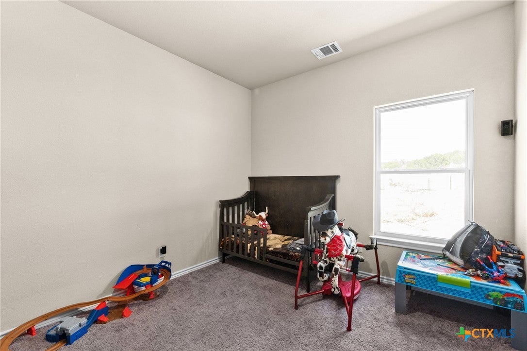 Kempner, Texas, 76539, United States, 5 Bedrooms Bedrooms, ,5 BathroomsBathrooms,Residential,Active,1898012