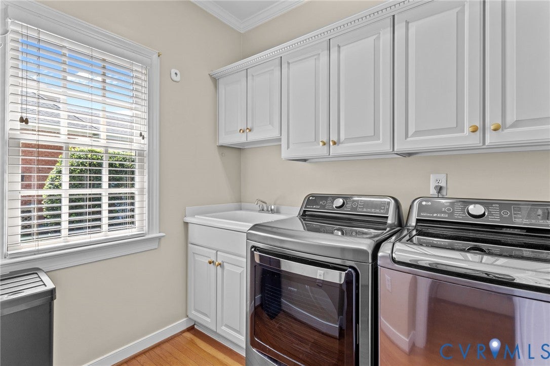 Glen Allen, Virginia, 23059, United States, 5 Bedrooms Bedrooms, ,5 BathroomsBathrooms,Residential,Active,1926910
