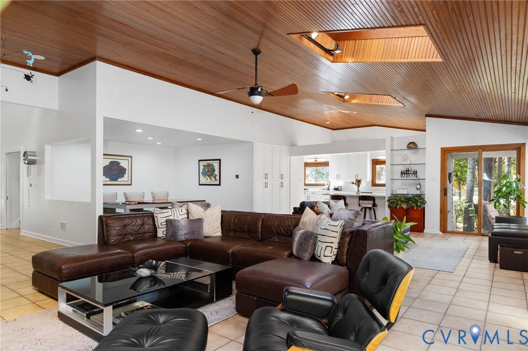 Henrico, Virginia, 23233, United States, 5 Bedrooms Bedrooms, ,5 BathroomsBathrooms,Residential,Active,1987229