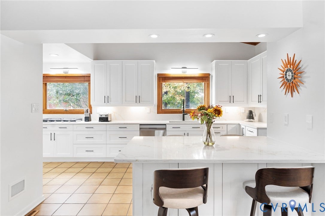 Henrico, Virginia, 23233, United States, 5 Bedrooms Bedrooms, ,5 BathroomsBathrooms,Residential,Active,1987229