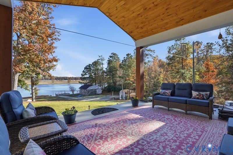 Charles City, Virginia, 23030, United States, 3 Bedrooms Bedrooms, ,4 BathroomsBathrooms,Residential,Active,1990680