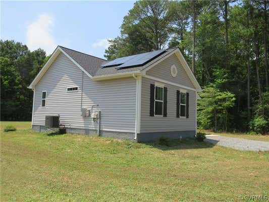 583 CABIN POINT DR, MONTROSS, VA 22520, photo 2 of 29