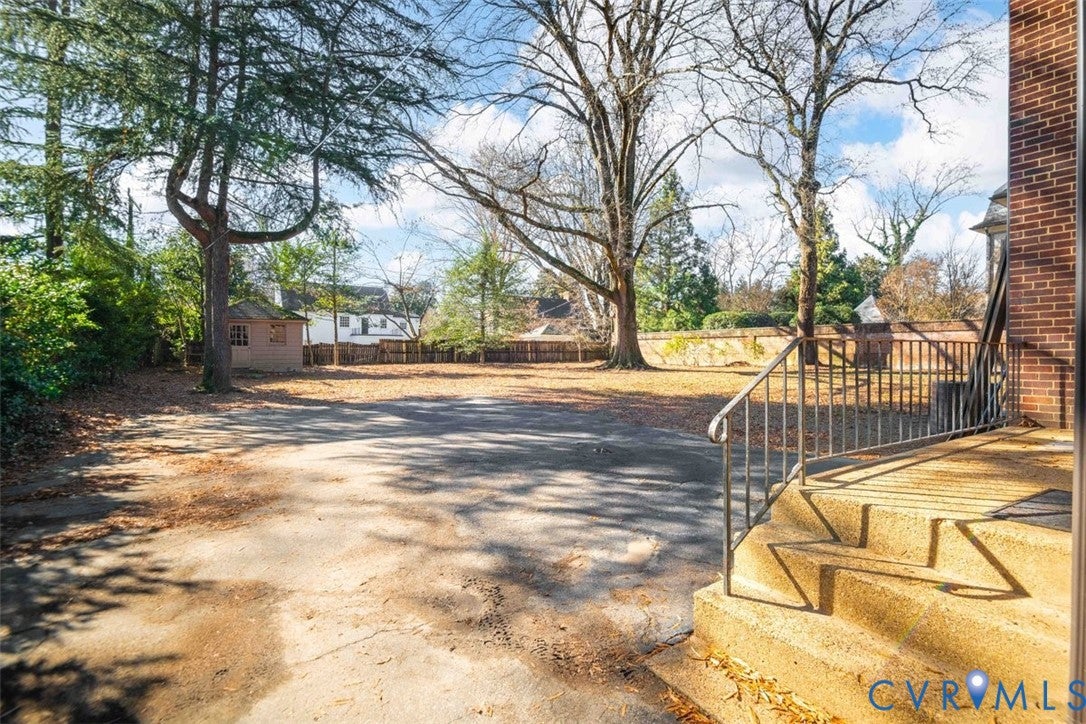 Richmond, Virginia, 23221, United States, 4 Bedrooms Bedrooms, ,4 BathroomsBathrooms,Residential,Active,2002350