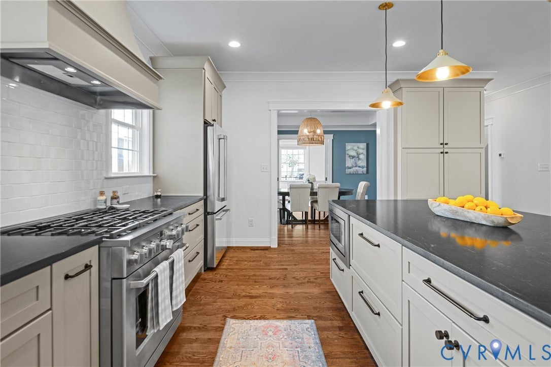 Richmond, Virginia, 23230, United States, 4 Bedrooms Bedrooms, ,5 BathroomsBathrooms,Residential,Active,2001336