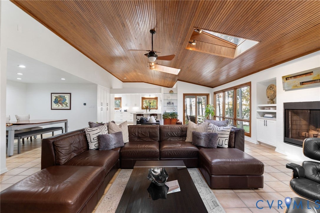 Henrico, Virginia, 23233, United States, 5 Bedrooms Bedrooms, ,5 BathroomsBathrooms,Residential,Active,1987229