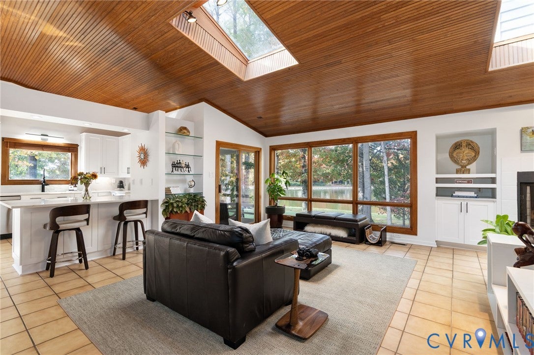 Henrico, Virginia, 23233, United States, 5 Bedrooms Bedrooms, ,5 BathroomsBathrooms,Residential,Active,1987229