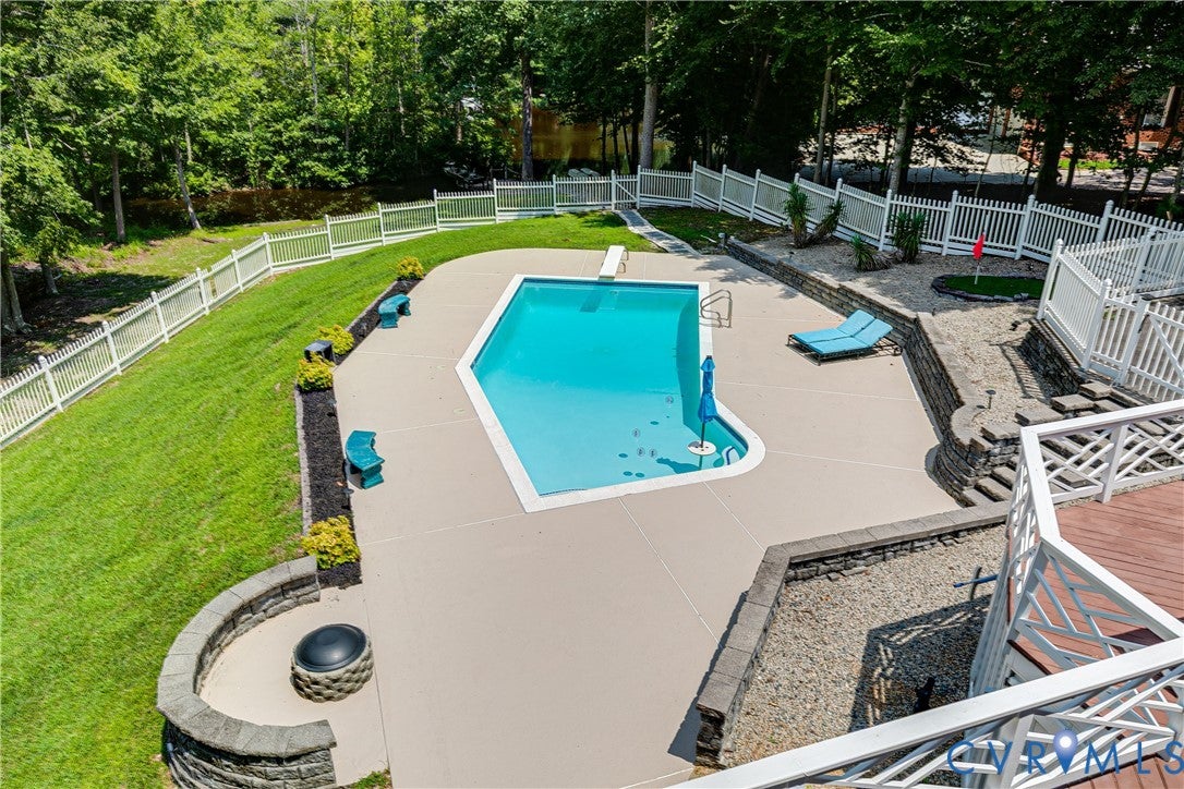Chesterfield, Virginia, 23838, United States, 4 Bedrooms Bedrooms, ,6 BathroomsBathrooms,Residential,Active,1929661