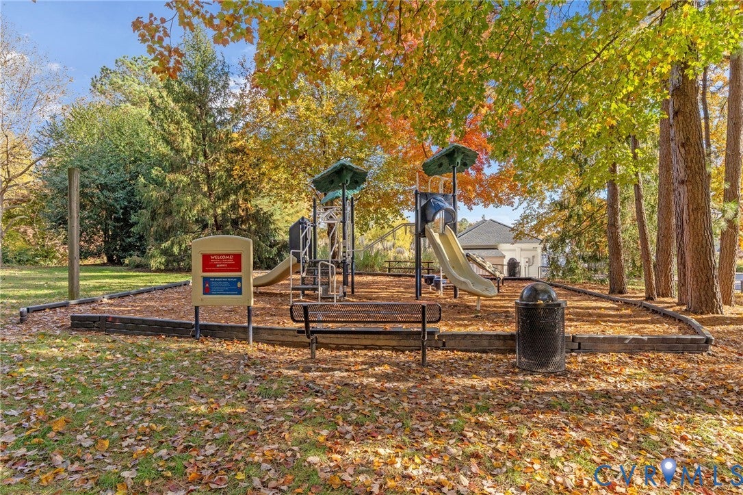 Henrico, Virginia, 23233, United States, 5 Bedrooms Bedrooms, ,5 BathroomsBathrooms,Residential,Active,1987229