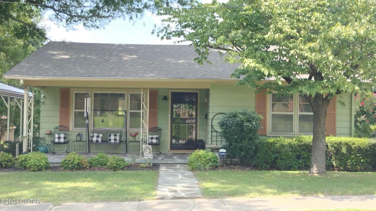 142 S POPLAR ST, DYER, TN 38330, photo 1 of 26