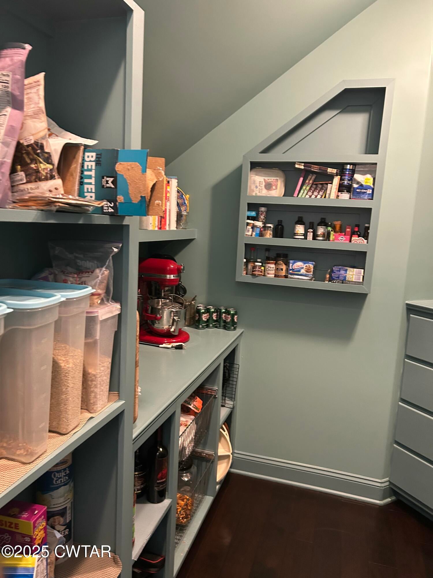 Jackson, Tennessee, 38305, United States, 5 Bedrooms Bedrooms, ,6 BathroomsBathrooms,Residential,Active,1933718