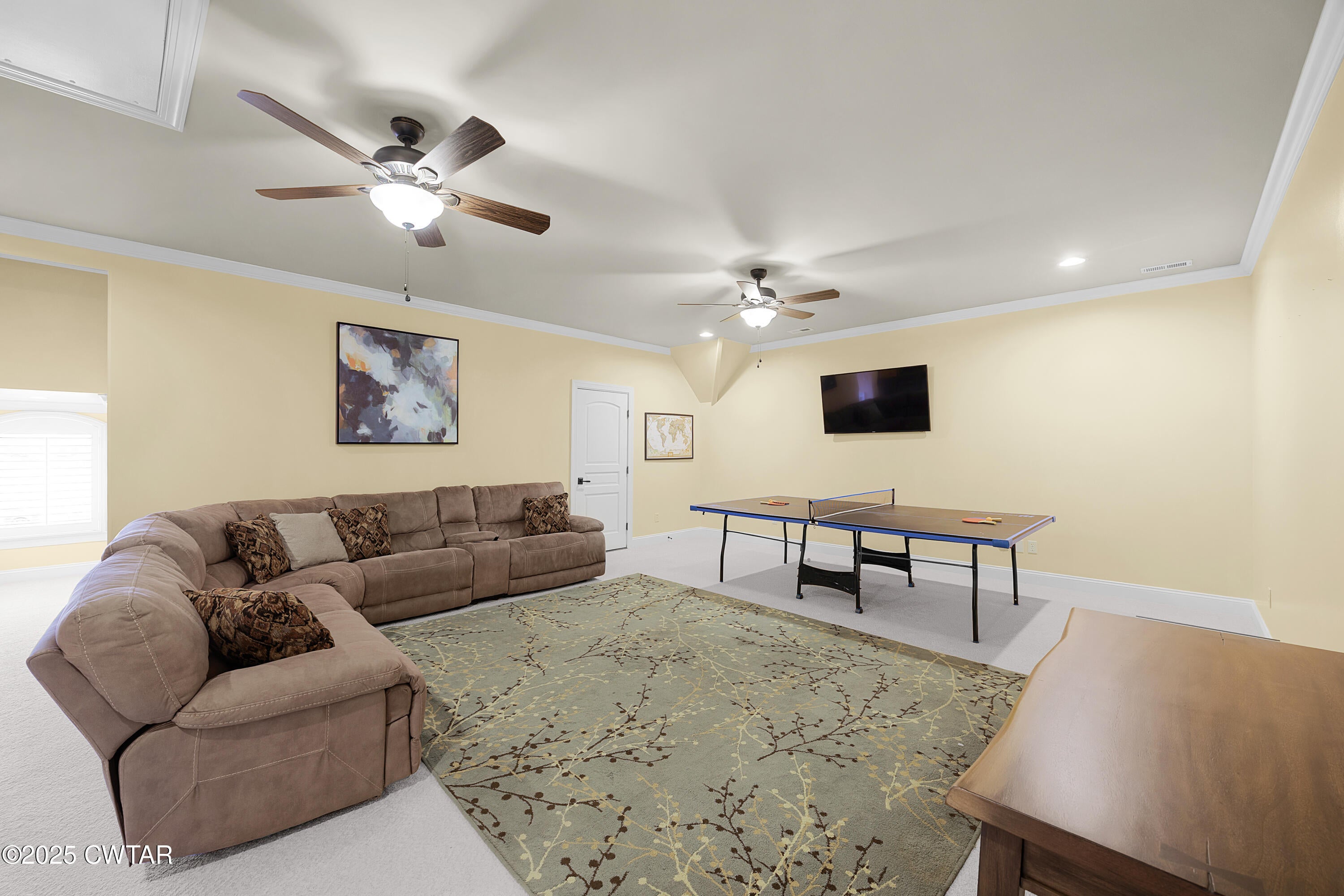 Jackson, Tennessee, 38305, United States, 5 Bedrooms Bedrooms, ,6 BathroomsBathrooms,Residential,Active,1933718