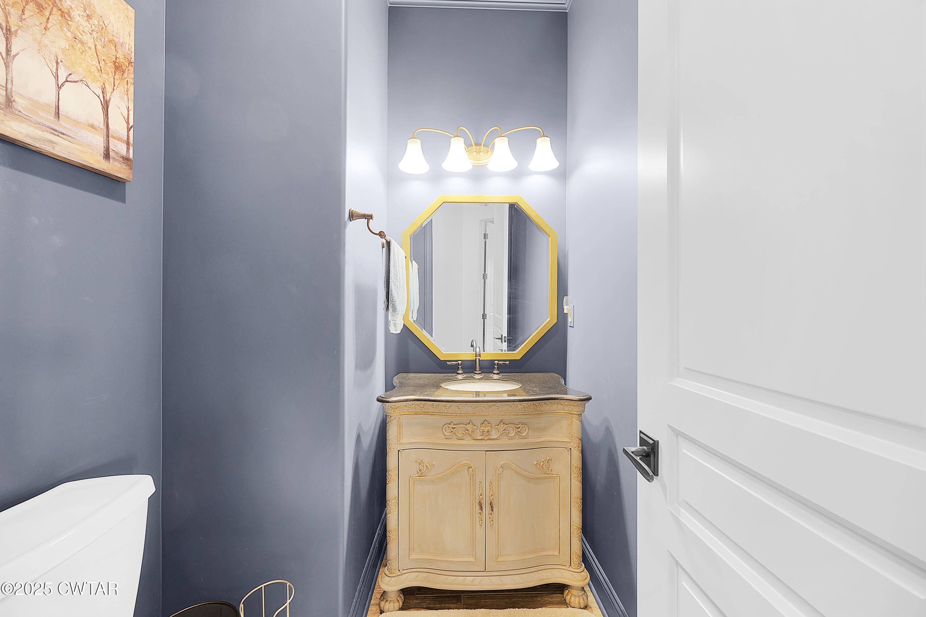 Jackson, Tennessee, 38305, United States, 5 Bedrooms Bedrooms, ,6 BathroomsBathrooms,Residential,Active,1933718