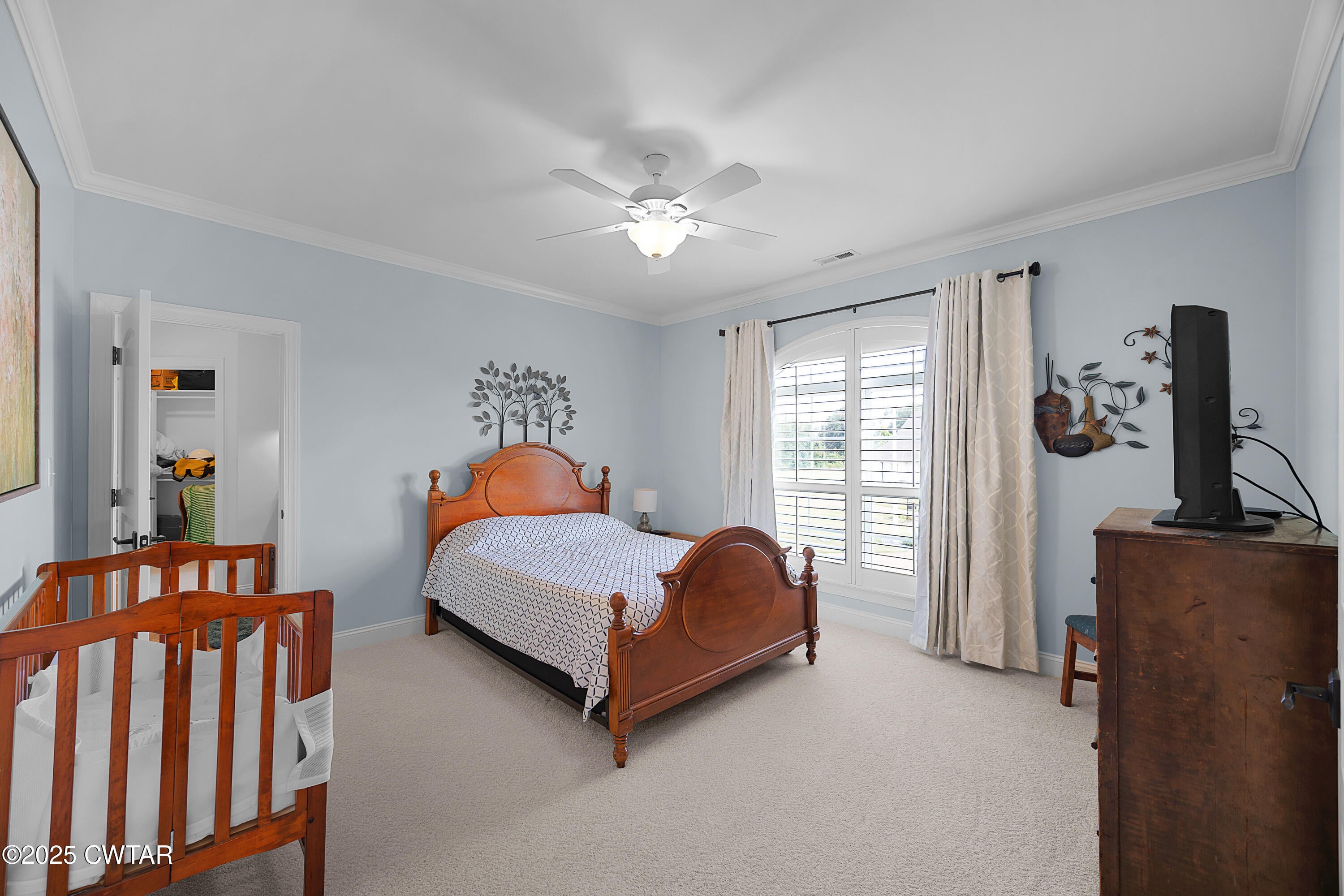 Jackson, Tennessee, 38305, United States, 5 Bedrooms Bedrooms, ,6 BathroomsBathrooms,Residential,Active,1933718