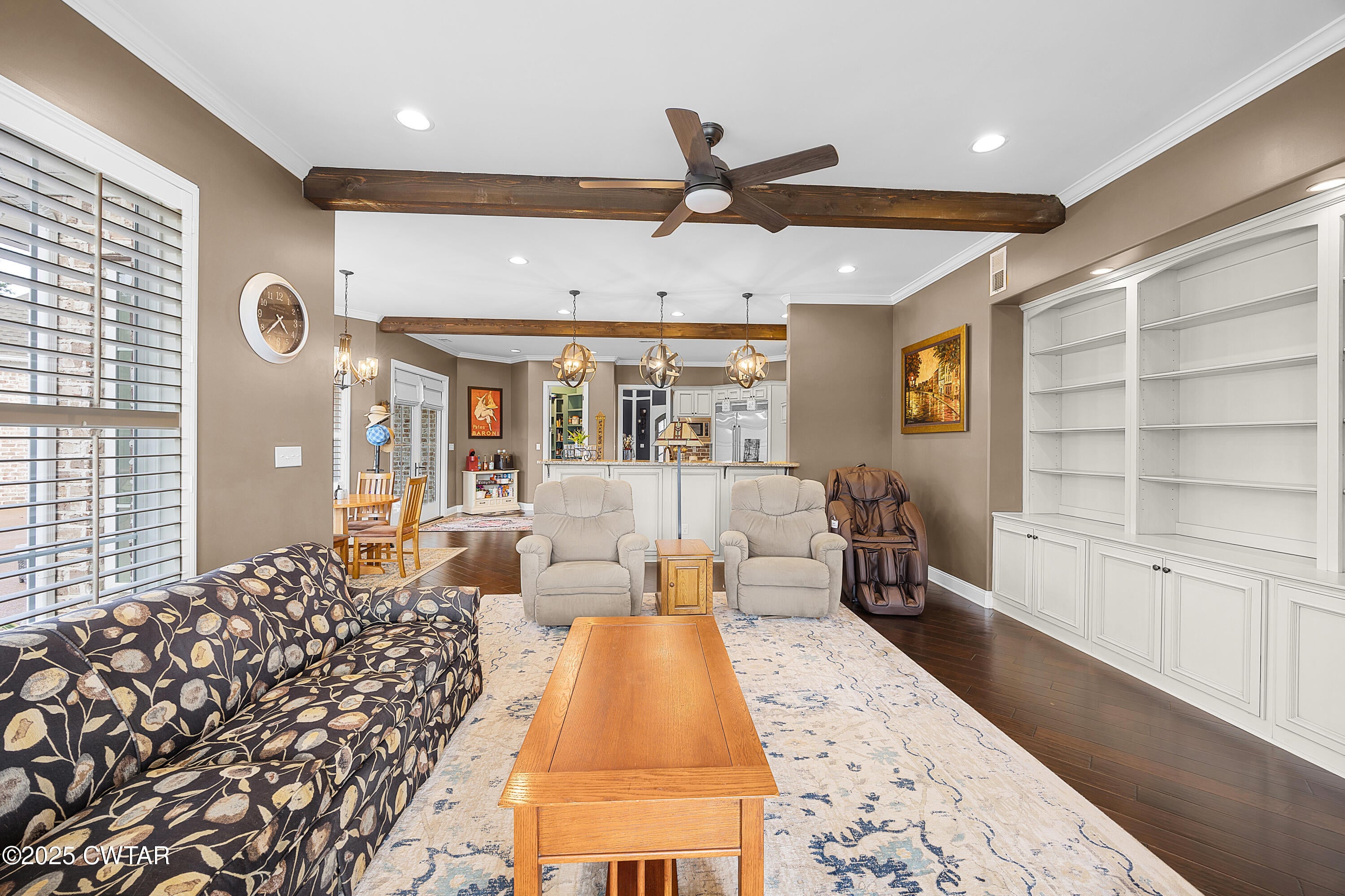 Jackson, Tennessee, 38305, United States, 5 Bedrooms Bedrooms, ,6 BathroomsBathrooms,Residential,Active,1933718