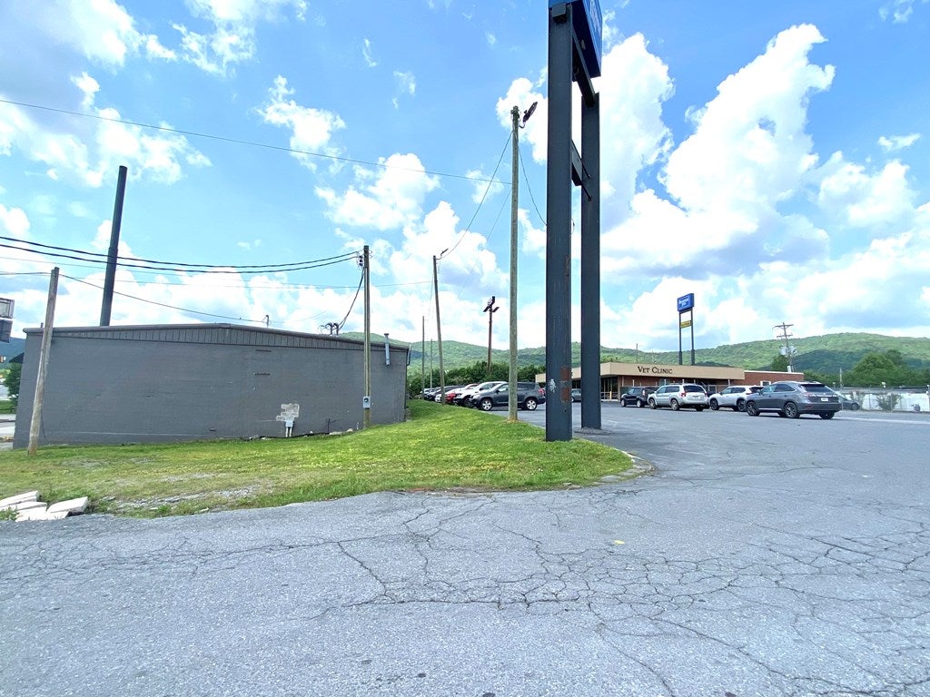 Dalton, Georgia, 30720, United States, ,Residential,Active,2001054