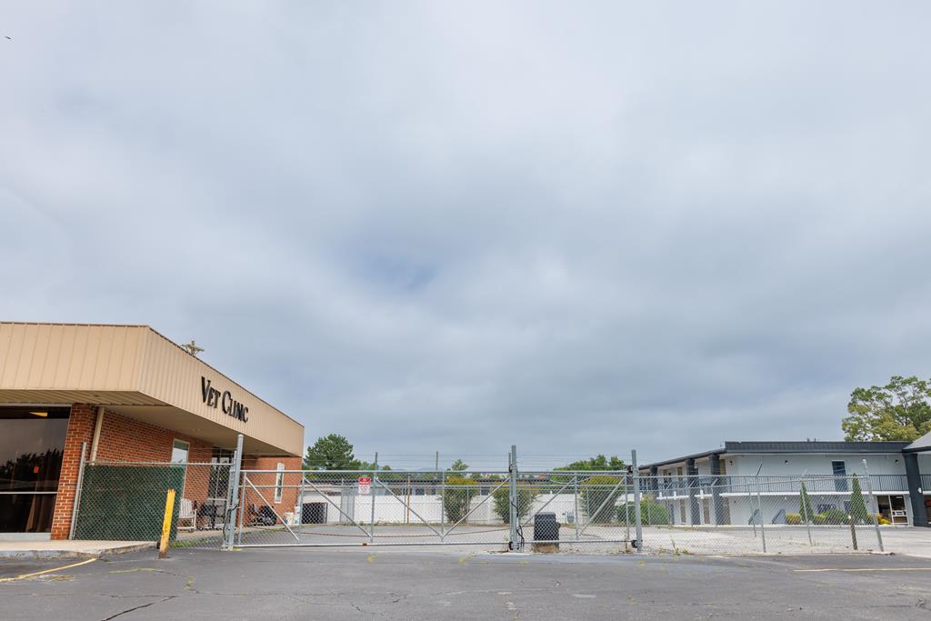 Dalton, Georgia, 30720, United States, ,Residential,Active,2001043