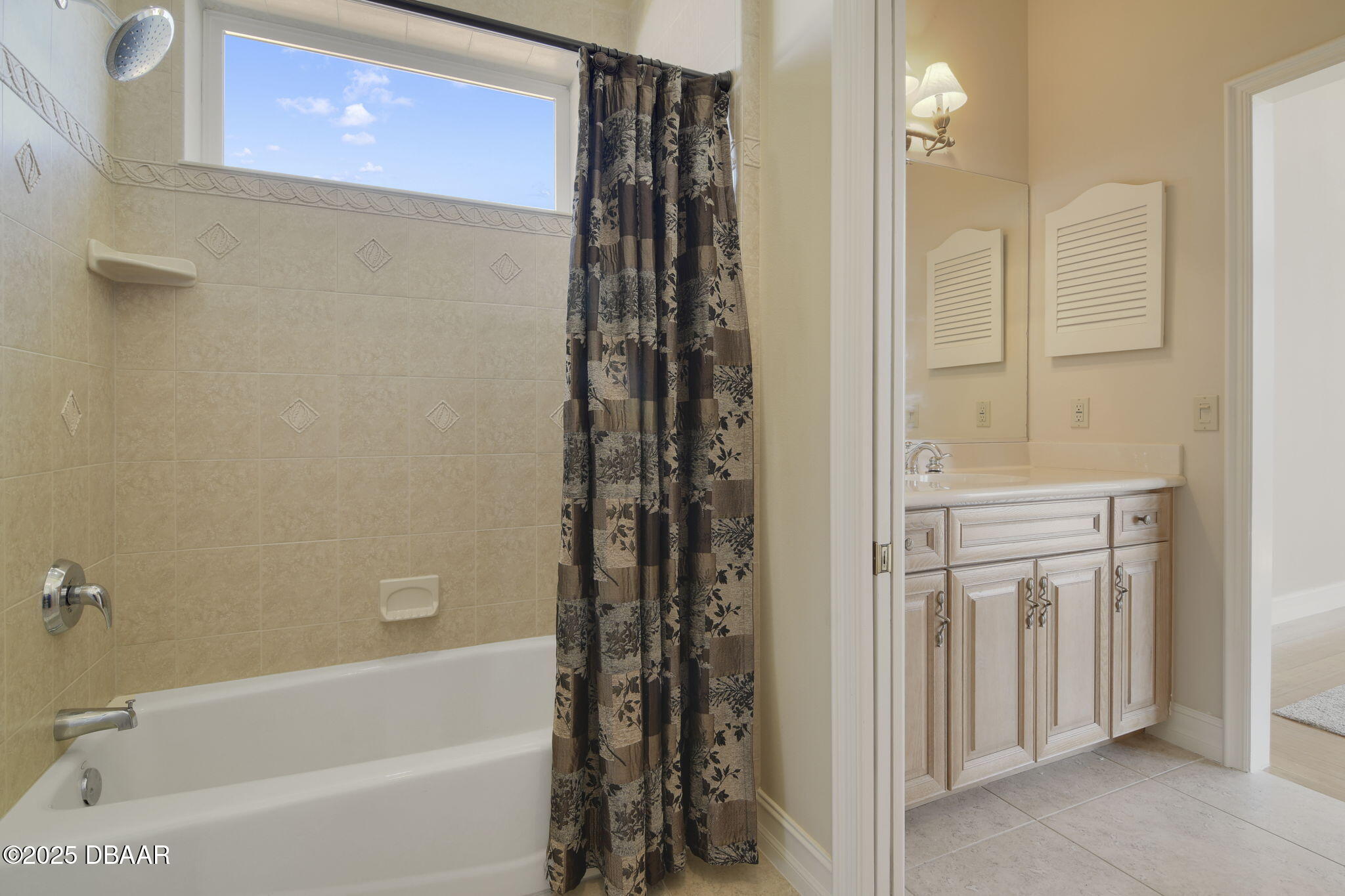 Flagler Beach, Florida, 32136, United States, 6 Bedrooms Bedrooms, ,6 BathroomsBathrooms,Residential,Active,1987238