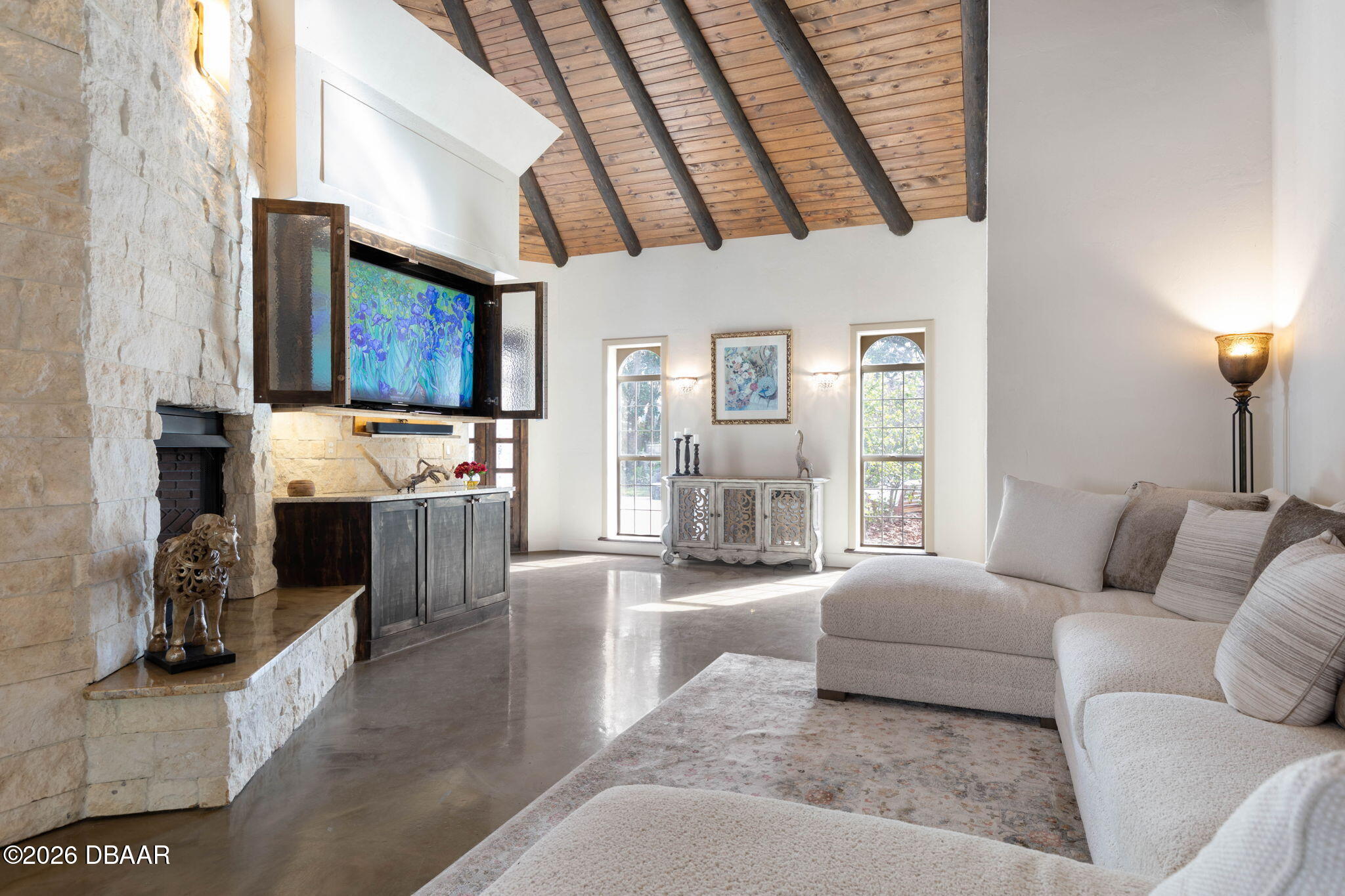 Ormond Beach, Florida, 32176, United States, 6 Bedrooms Bedrooms, ,7 BathroomsBathrooms,Residential,Active,2032071