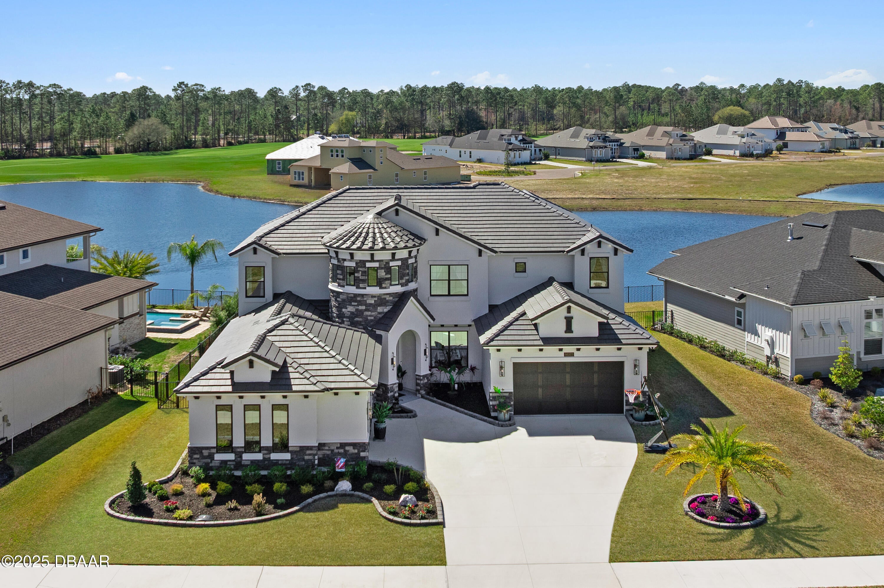 Fernandina Beach, Florida, 32034, United States, 5 Bedrooms Bedrooms, ,4 BathroomsBathrooms,Residential,Active,1920231
