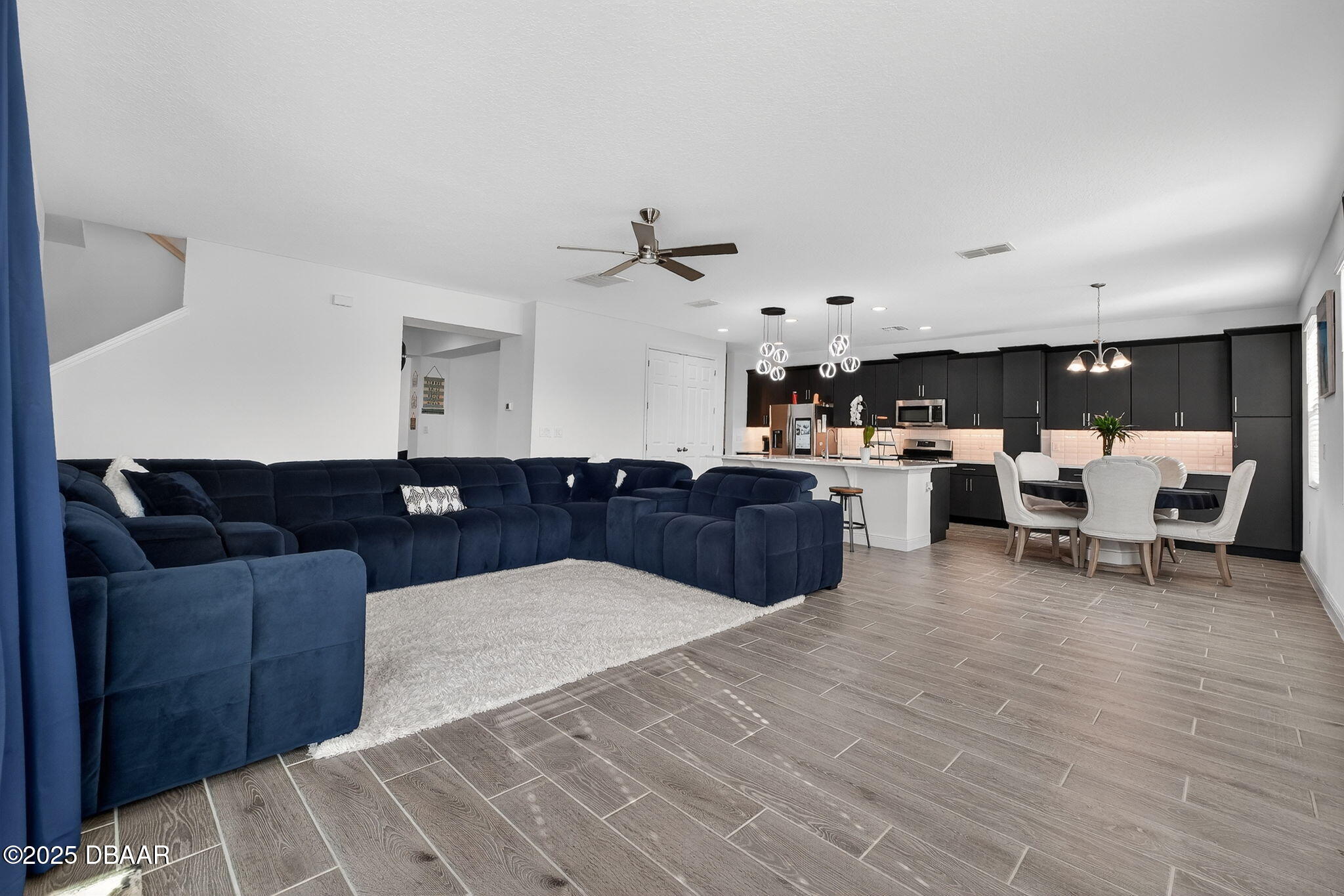 Mount Dora, Florida, 32757, United States, 7 Bedrooms Bedrooms, ,6 BathroomsBathrooms,Residential,Active,2007657