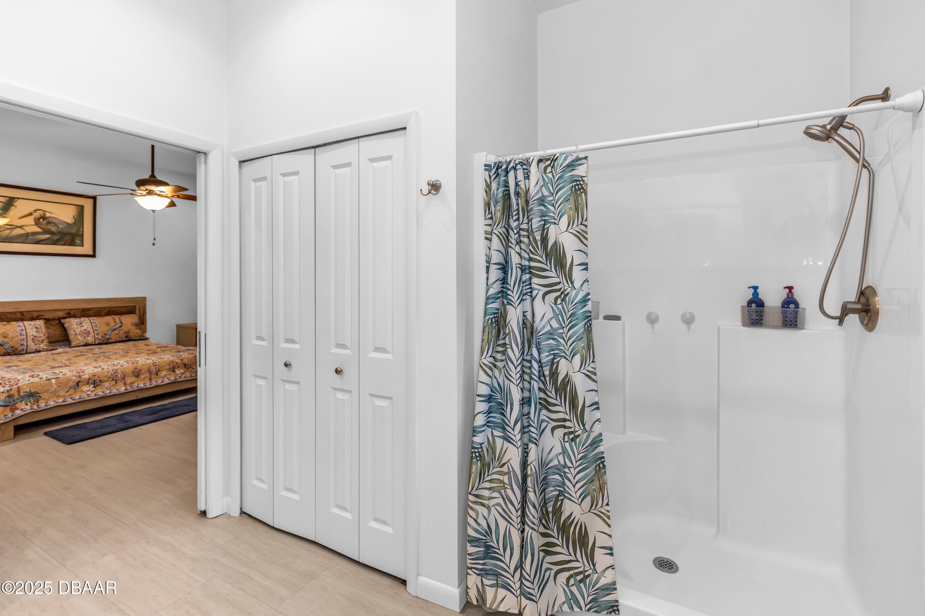 Crystal River, Florida, 34428, United States, 6 Bedrooms Bedrooms, ,5 BathroomsBathrooms,Residential,Active,1942404