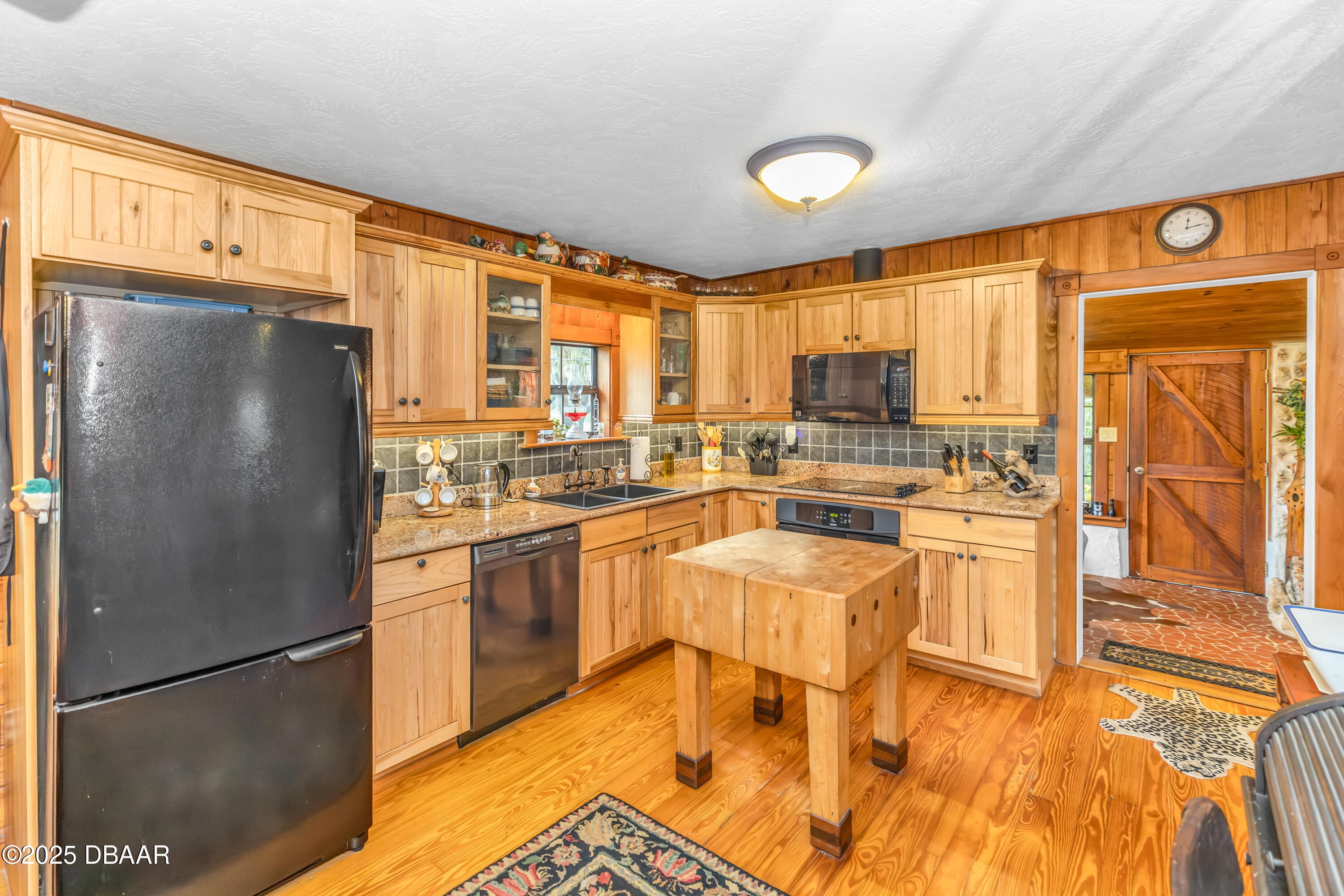 Crystal River, Florida, 34428, United States, 6 Bedrooms Bedrooms, ,5 BathroomsBathrooms,Residential,Active,1942404