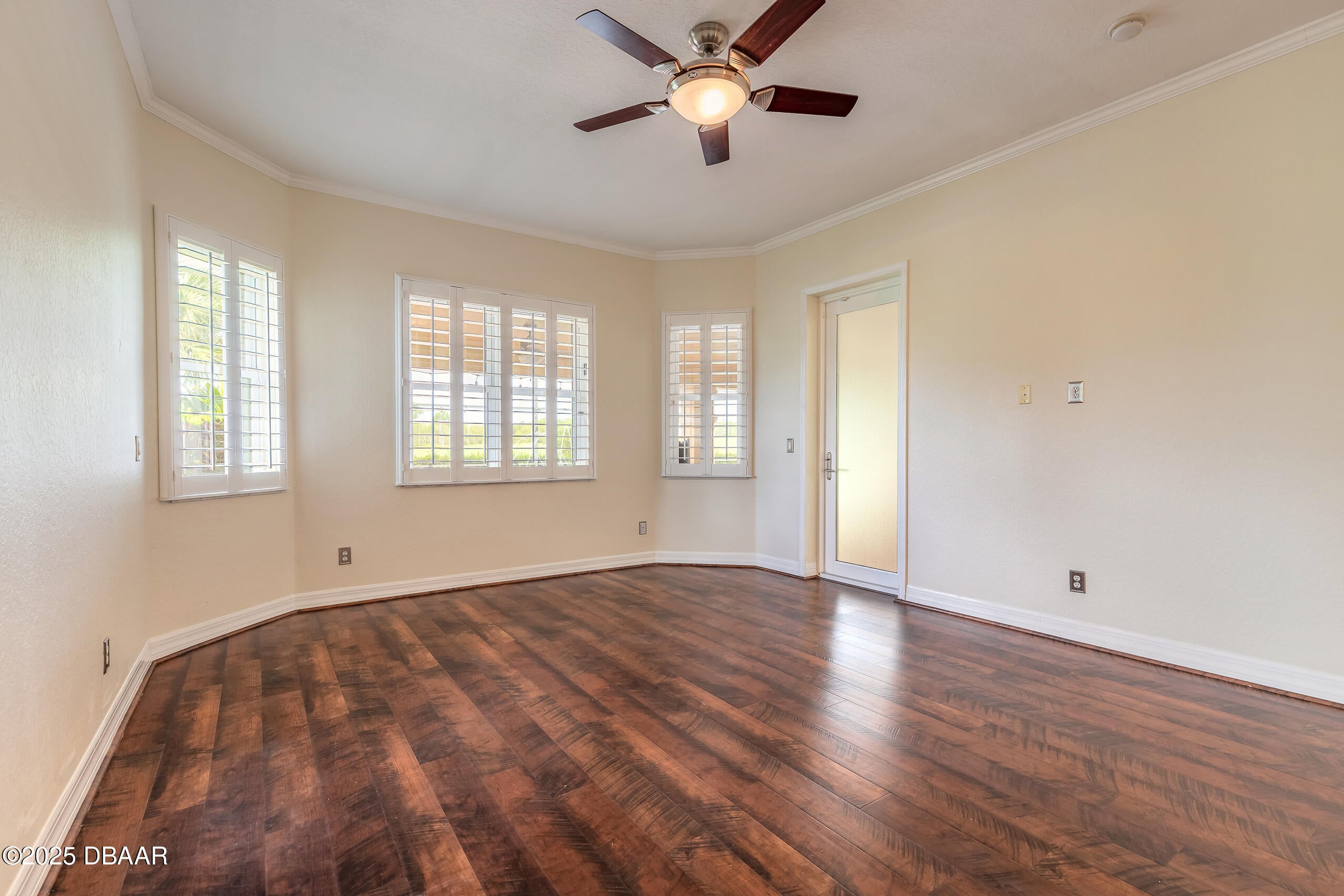 Daytona Beach, Florida, 32124, United States, 5 Bedrooms Bedrooms, ,4 BathroomsBathrooms,Residential,Active,1942402