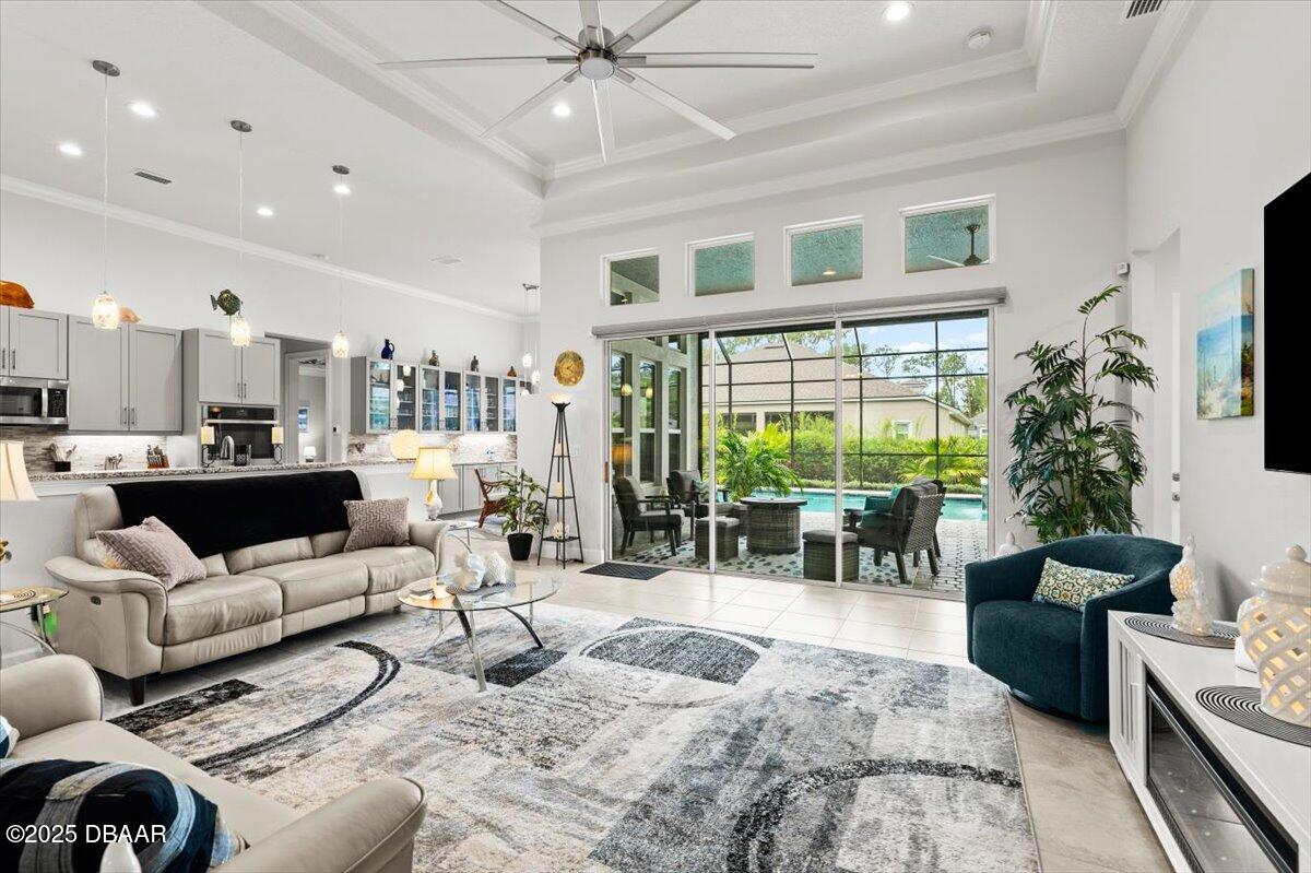 Port Orange, Florida, 32128, United States, 4 Bedrooms Bedrooms, ,3 BathroomsBathrooms,Residential,Active,1894589