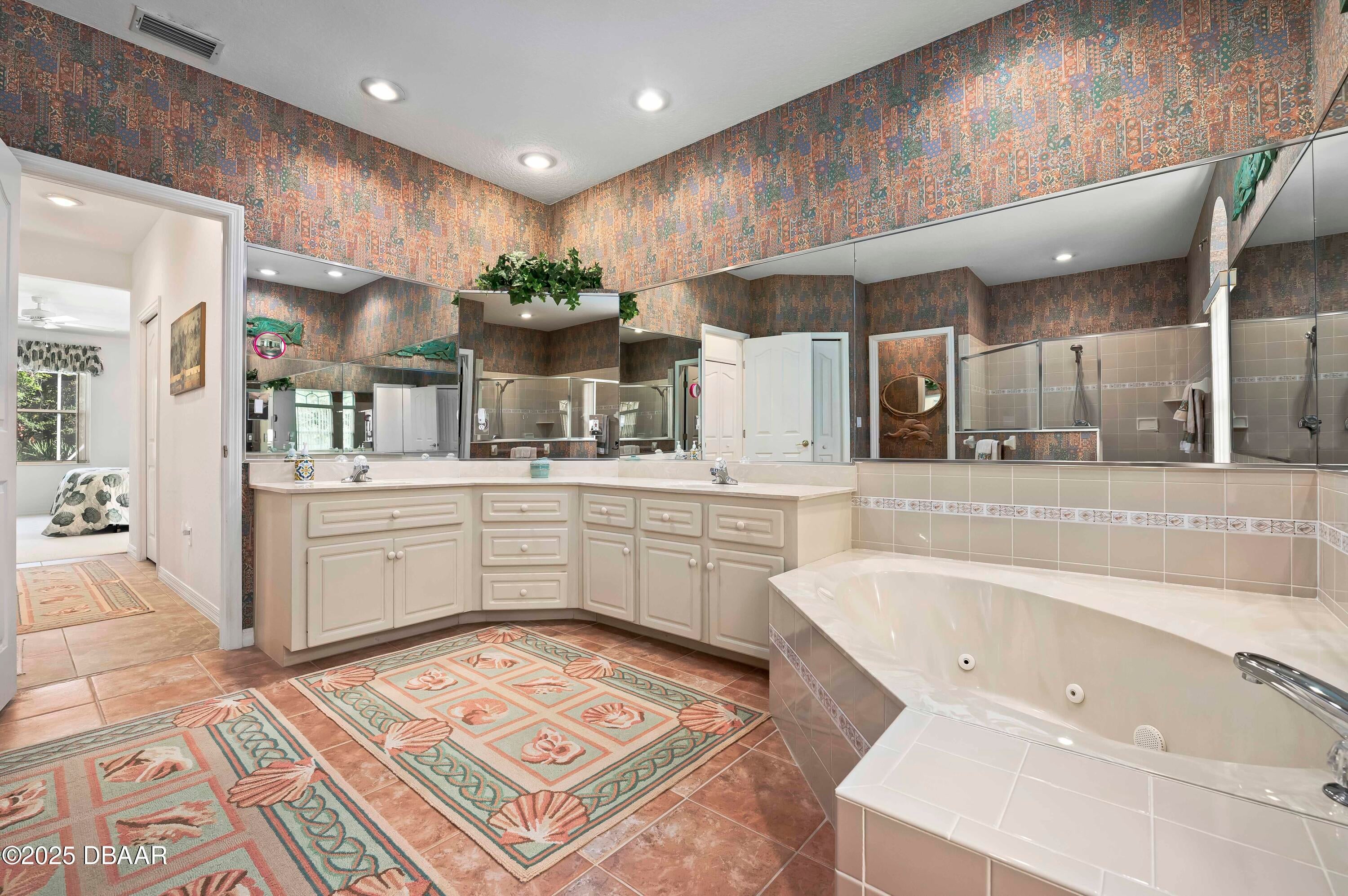 Ponce Inlet, Florida, 32127, United States, 4 Bedrooms Bedrooms, ,3 BathroomsBathrooms,Residential,Active,1967109