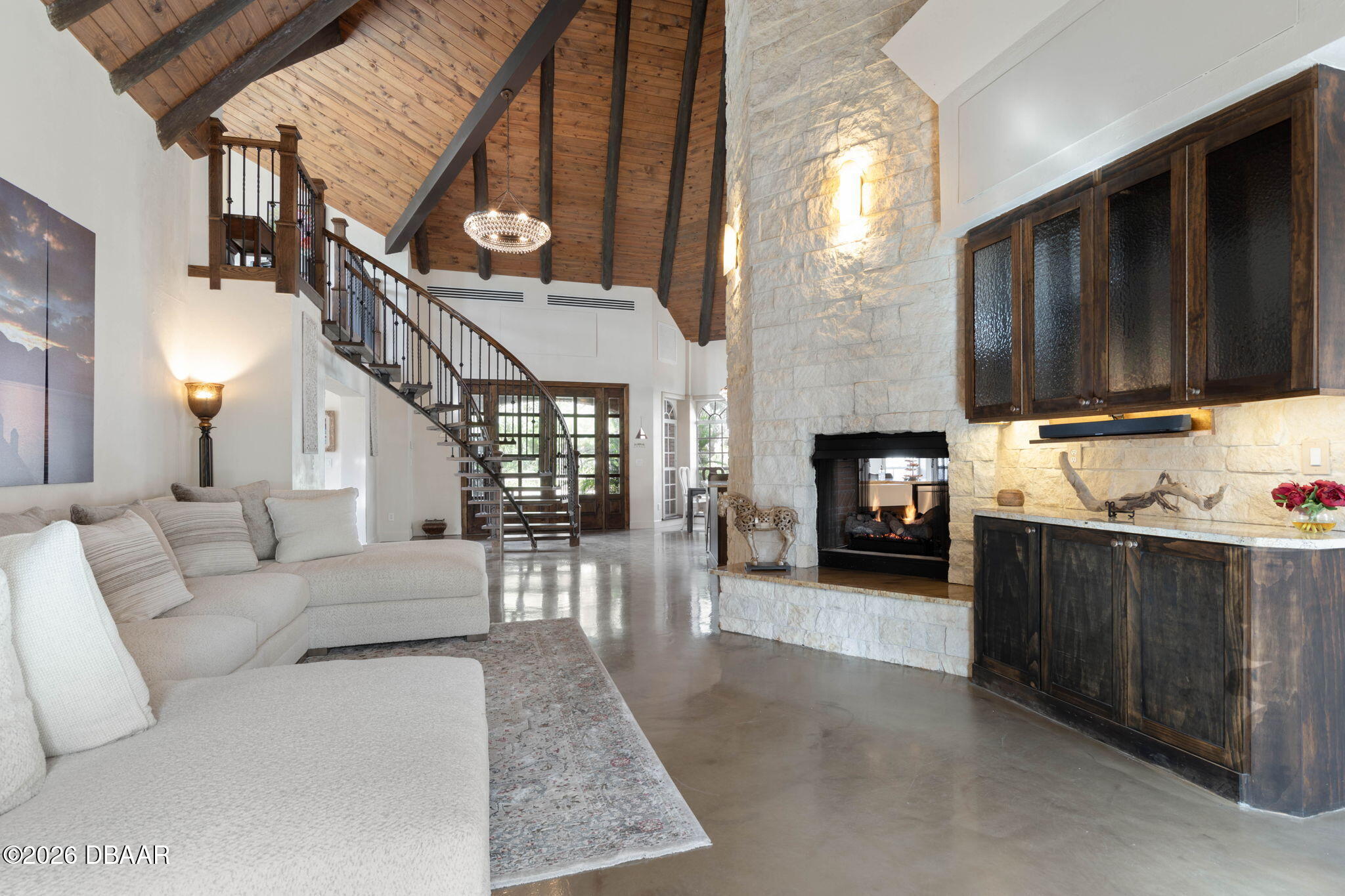 Ormond Beach, Florida, 32176, United States, 6 Bedrooms Bedrooms, ,7 BathroomsBathrooms,Residential,Active,2032071