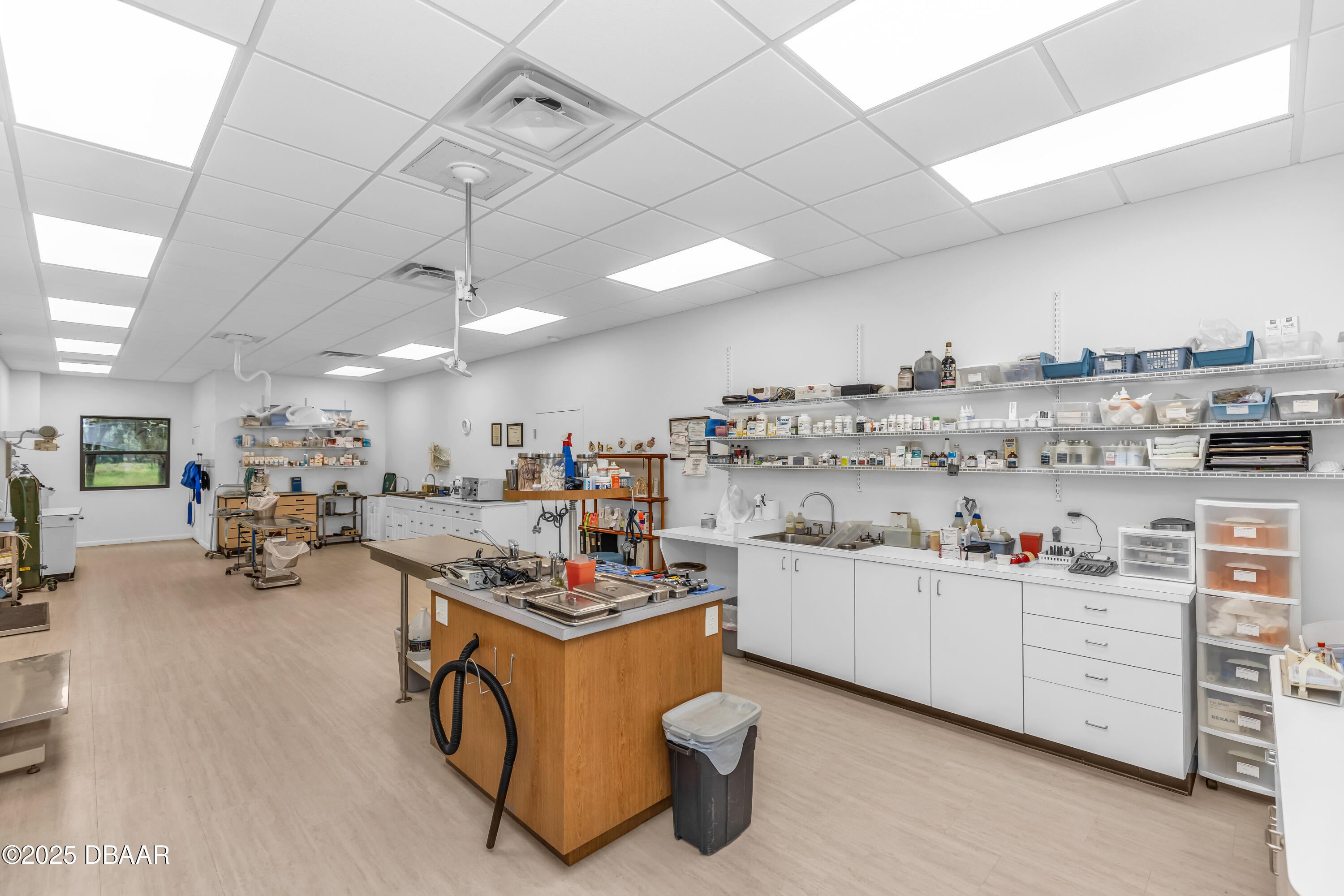 Crystal River, Florida, 34428, United States, 6 Bedrooms Bedrooms, ,5 BathroomsBathrooms,Residential,Active,1942404