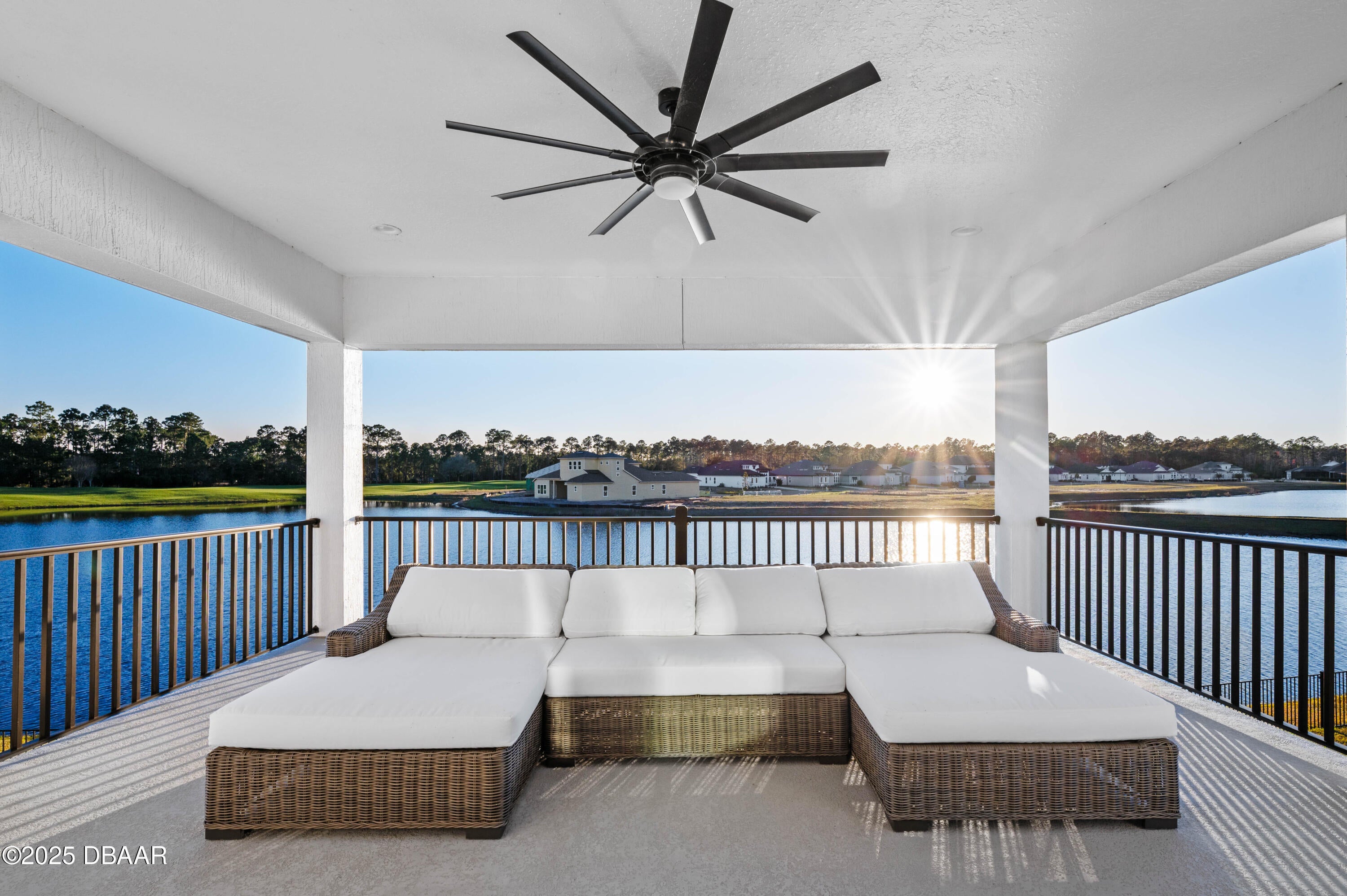 Fernandina Beach, Florida, 32034, United States, 5 Bedrooms Bedrooms, ,4 BathroomsBathrooms,Residential,Active,1920231