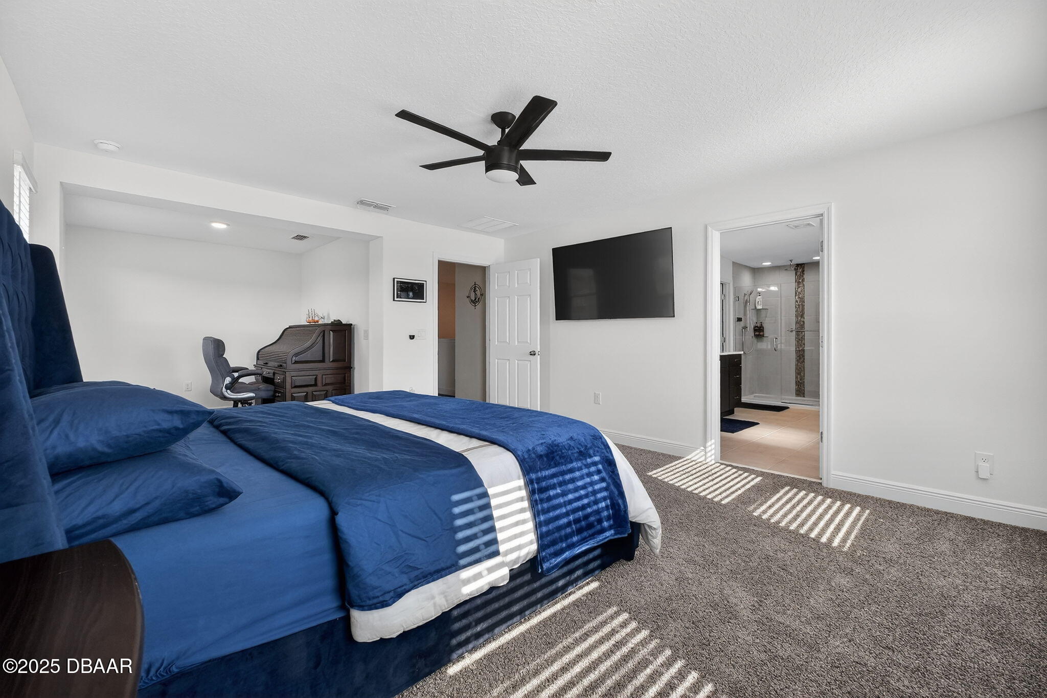 Mount Dora, Florida, 32757, United States, 7 Bedrooms Bedrooms, ,6 BathroomsBathrooms,Residential,Active,2007657