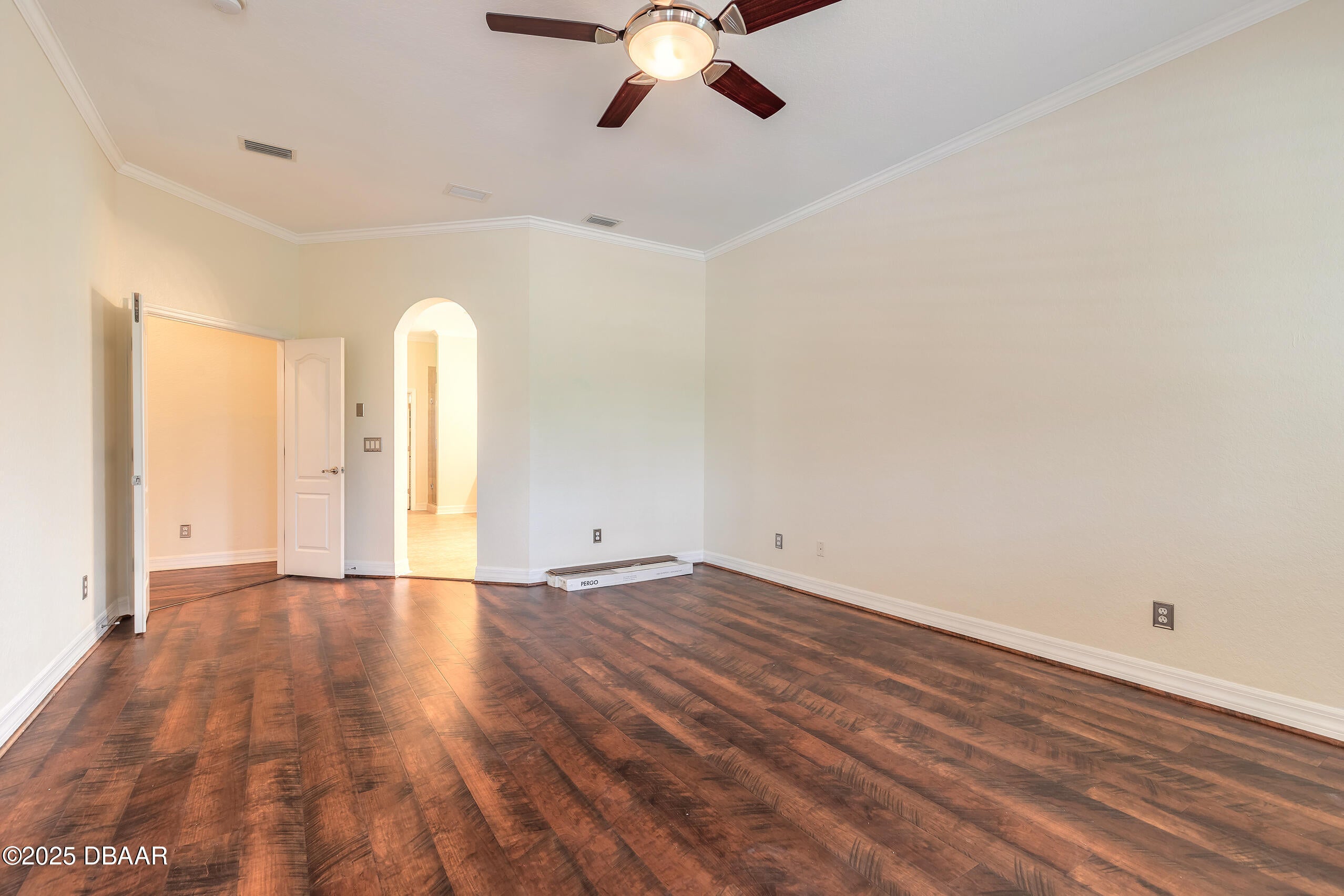 Daytona Beach, Florida, 32124, United States, 5 Bedrooms Bedrooms, ,4 BathroomsBathrooms,Residential,Active,1942402