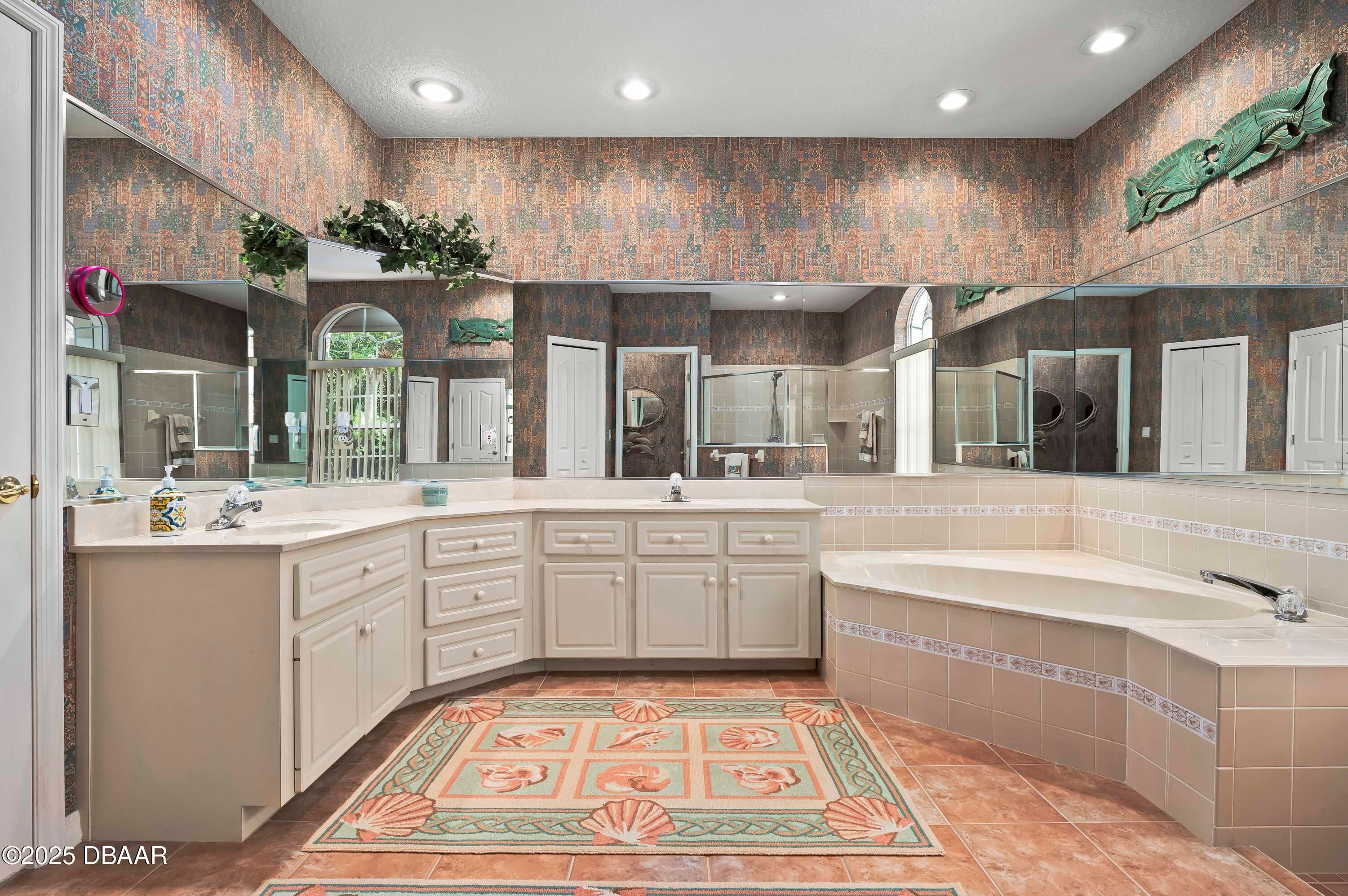 Ponce Inlet, Florida, 32127, United States, 4 Bedrooms Bedrooms, ,3 BathroomsBathrooms,Residential,Active,1967109