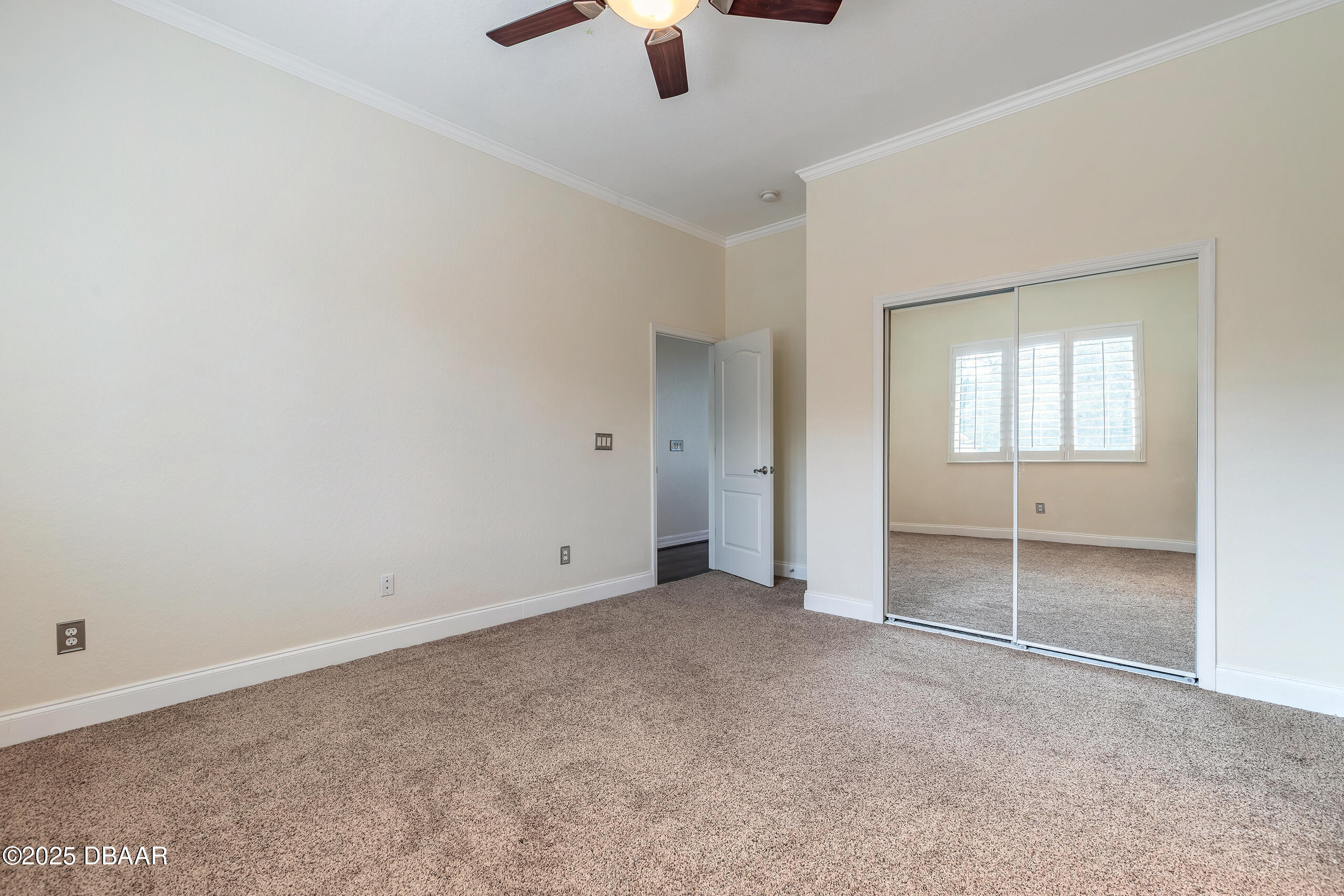 Daytona Beach, Florida, 32124, United States, 5 Bedrooms Bedrooms, ,4 BathroomsBathrooms,Residential,Active,1942402