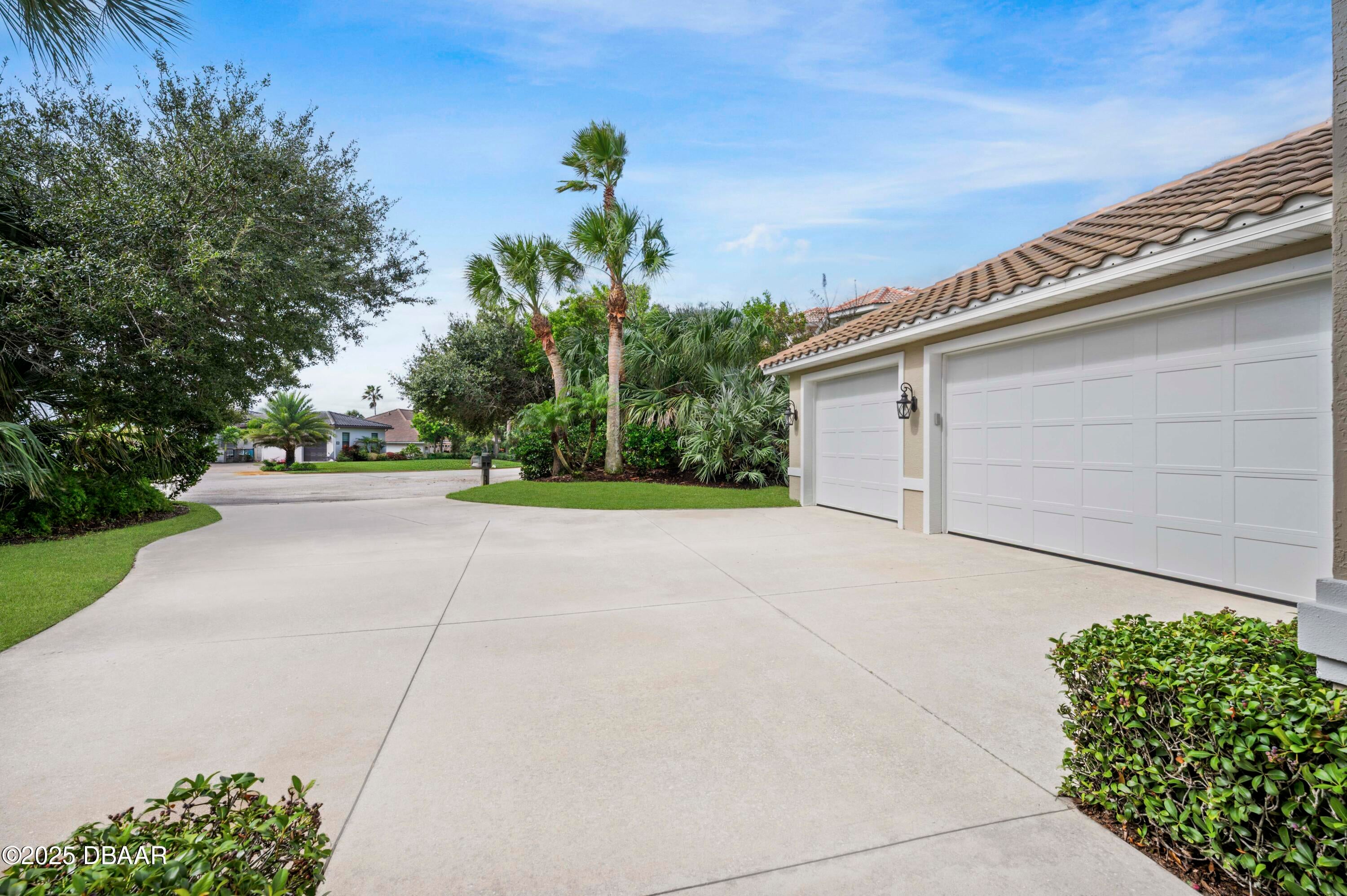 Ponce Inlet, Florida, 32127, United States, 4 Bedrooms Bedrooms, ,3 BathroomsBathrooms,Residential,Active,1967109