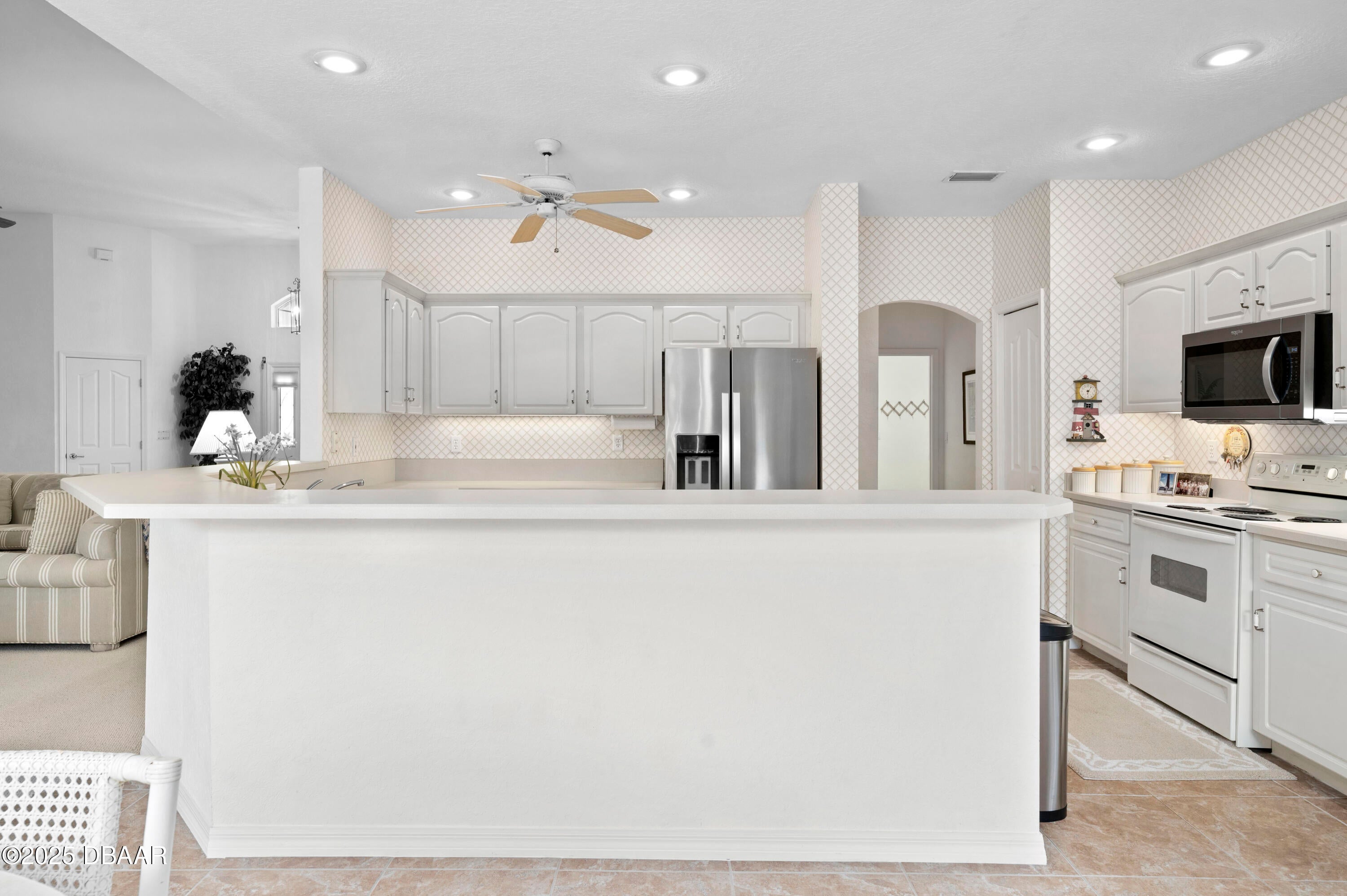 Ponce Inlet, Florida, 32127, United States, 4 Bedrooms Bedrooms, ,3 BathroomsBathrooms,Residential,Active,1967109