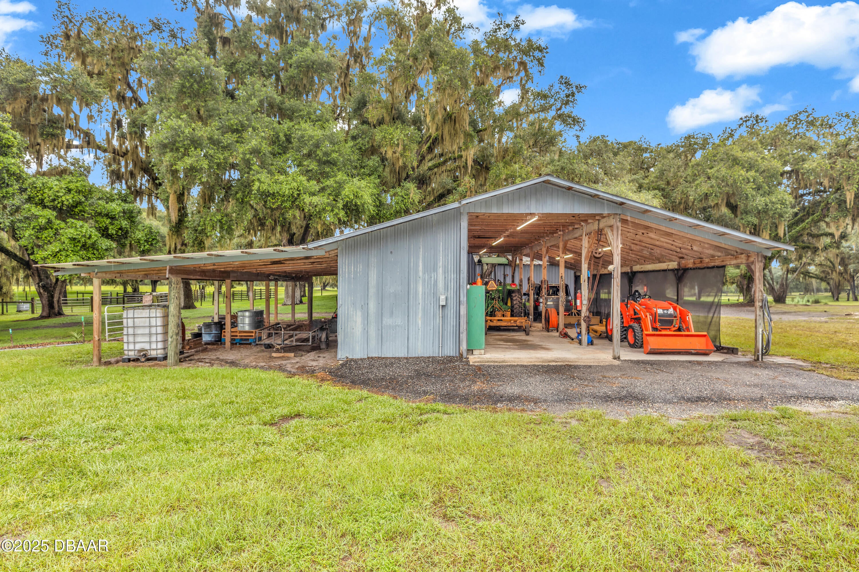 Crystal River, Florida, 34428, United States, 6 Bedrooms Bedrooms, ,5 BathroomsBathrooms,Residential,Active,1942404
