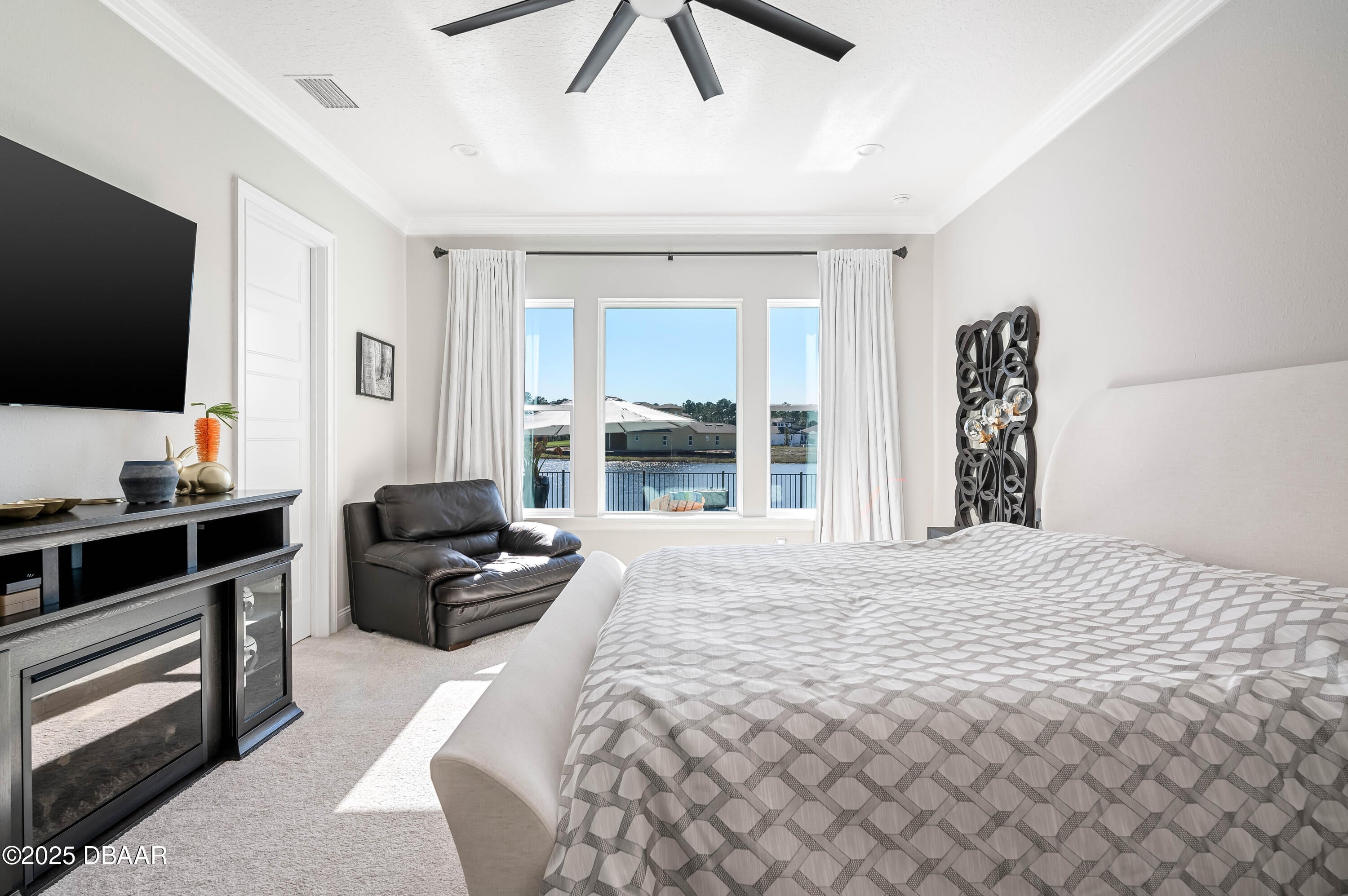 Fernandina Beach, Florida, 32034, United States, 5 Bedrooms Bedrooms, ,4 BathroomsBathrooms,Residential,Active,1920231