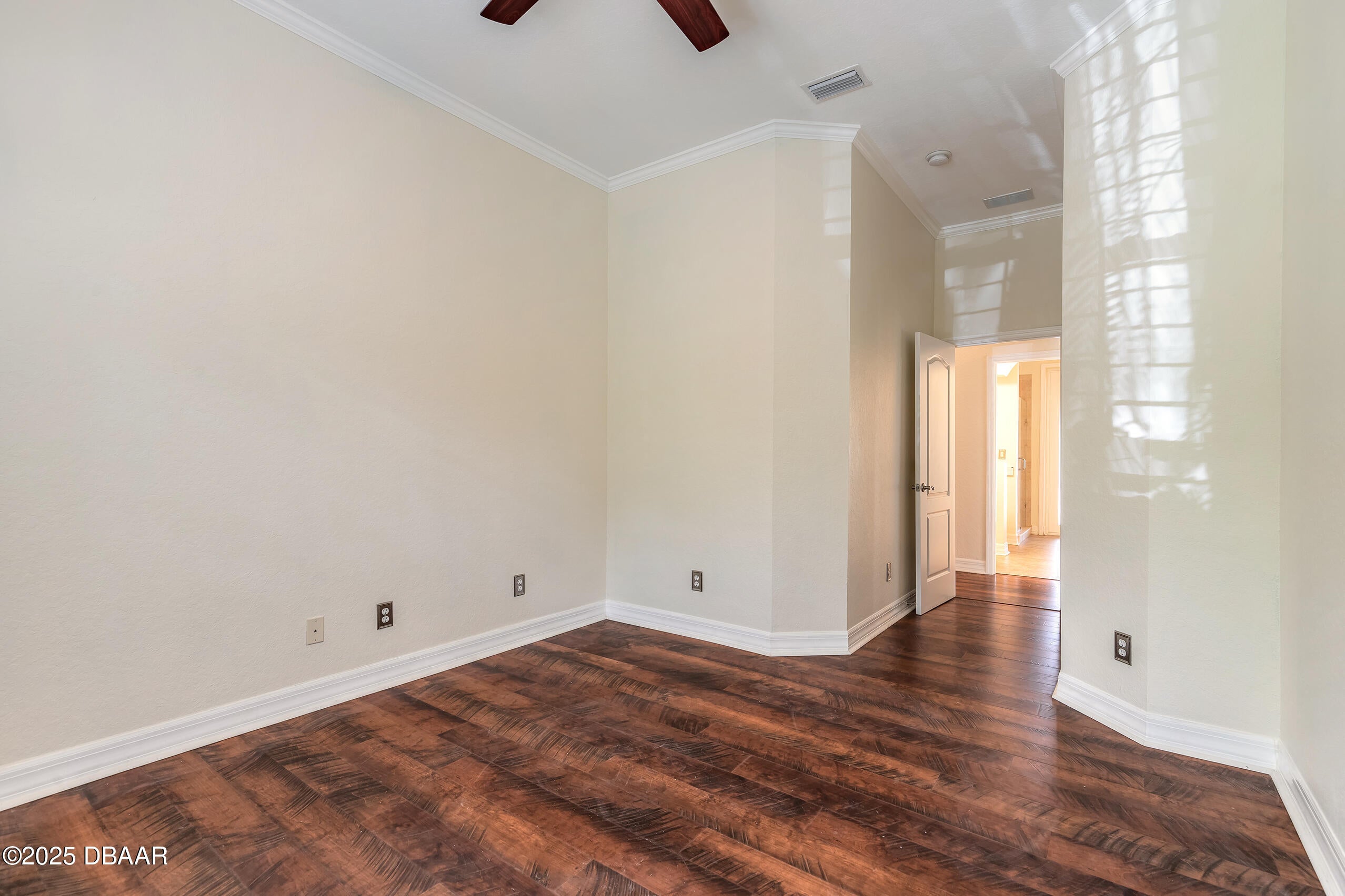 Daytona Beach, Florida, 32124, United States, 5 Bedrooms Bedrooms, ,4 BathroomsBathrooms,Residential,Active,1942402