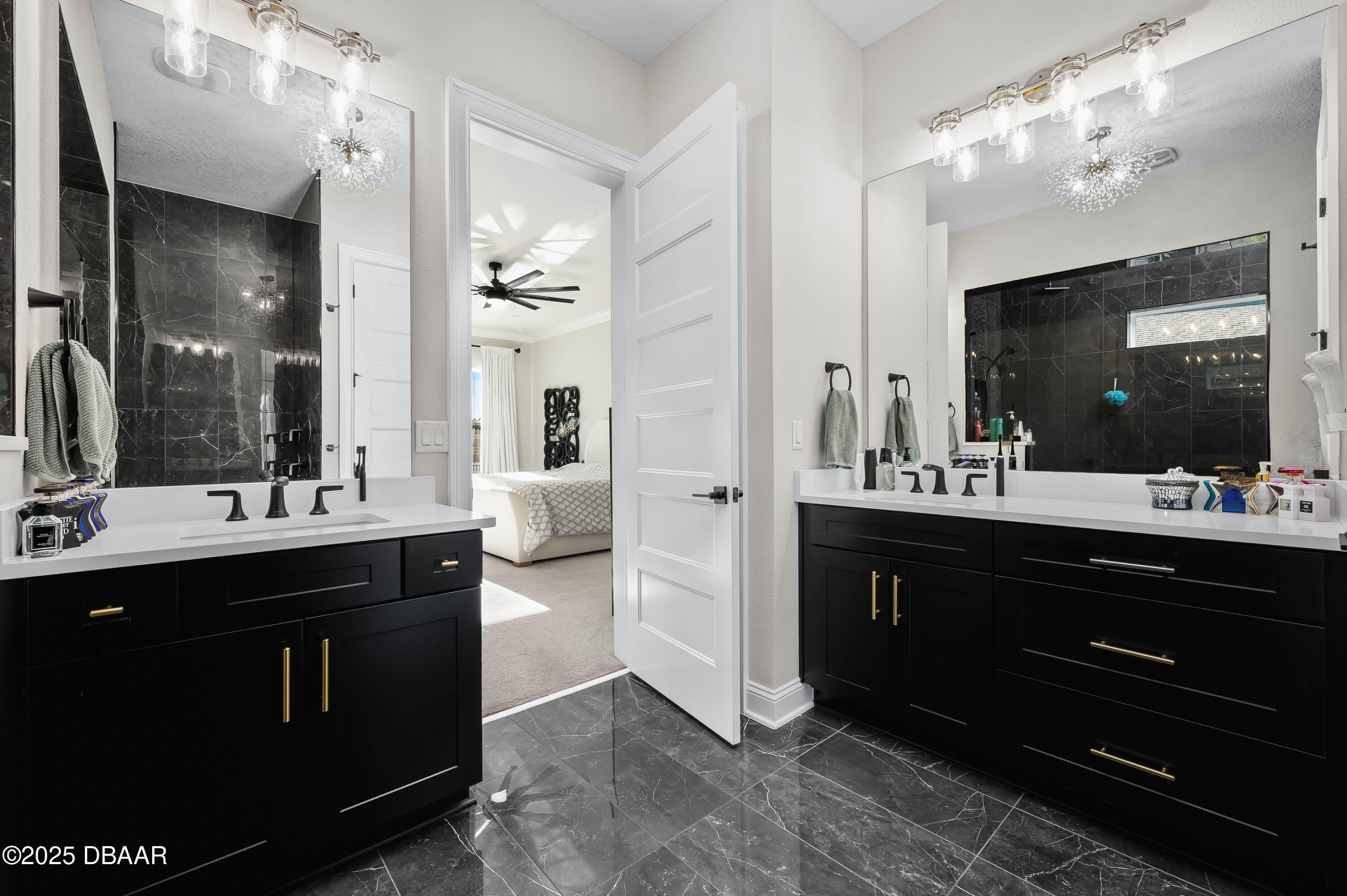 Fernandina Beach, Florida, 32034, United States, 5 Bedrooms Bedrooms, ,4 BathroomsBathrooms,Residential,Active,1920231