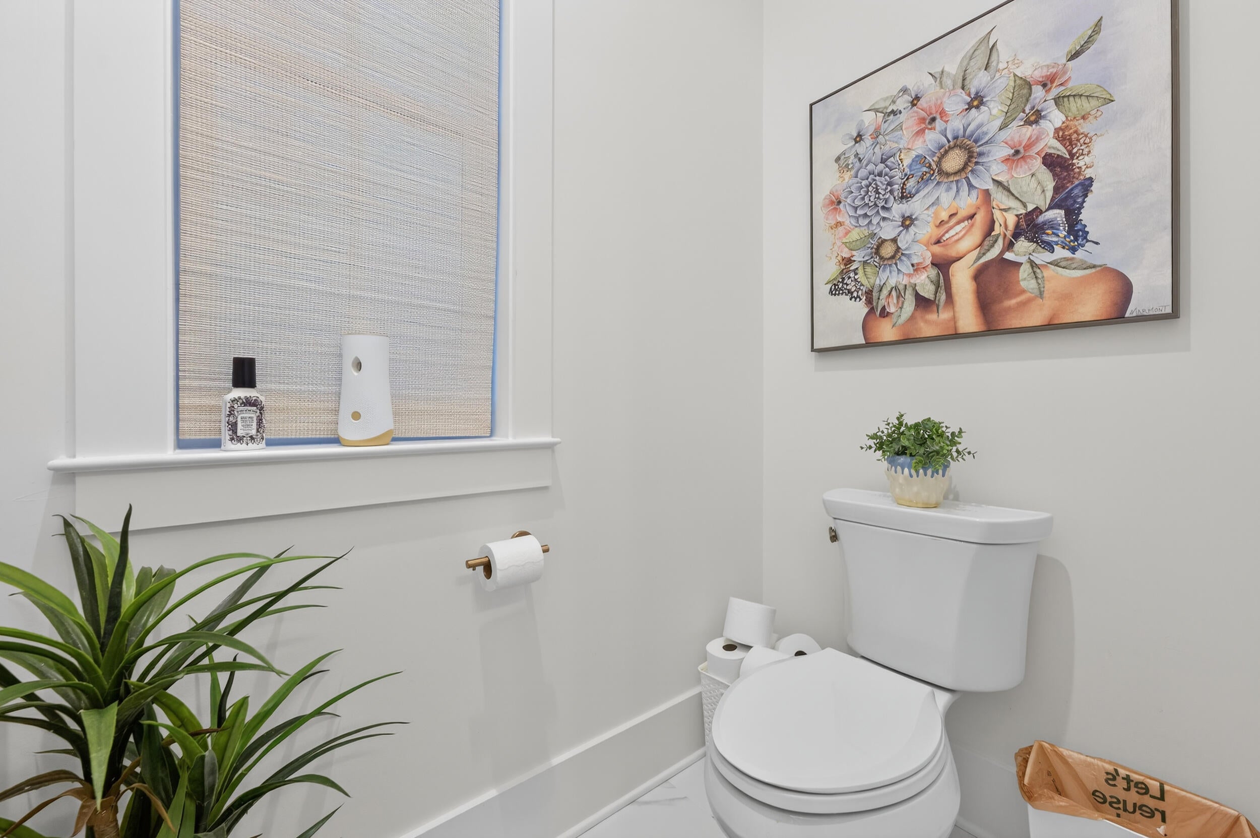 Santa Rosa Beach, Florida, 32459, United States, 3 Bedrooms Bedrooms, ,4 BathroomsBathrooms,Residential,Active,2018189