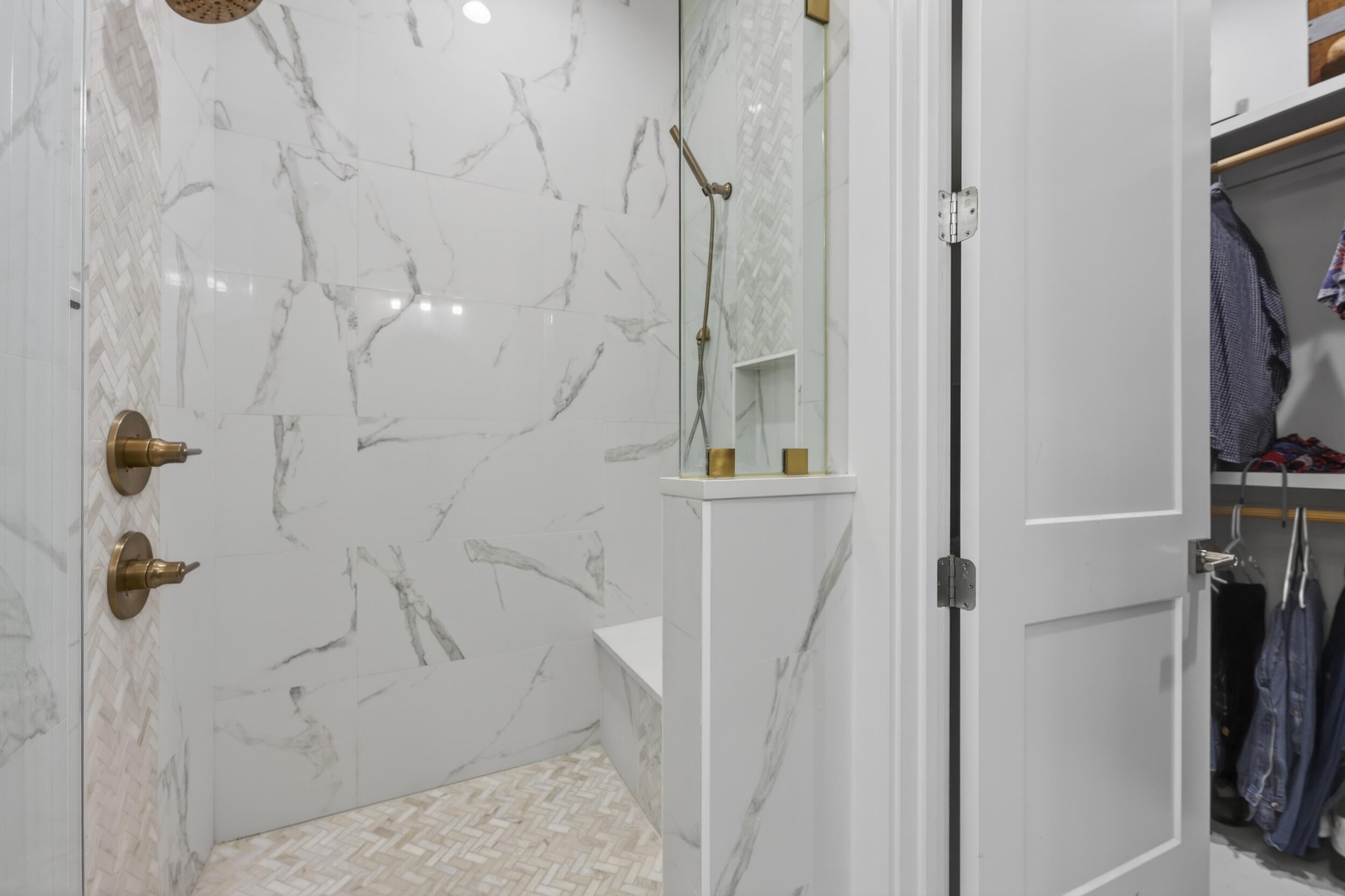 Santa Rosa Beach, Florida, 32459, United States, 3 Bedrooms Bedrooms, ,4 BathroomsBathrooms,Residential,Active,2018189