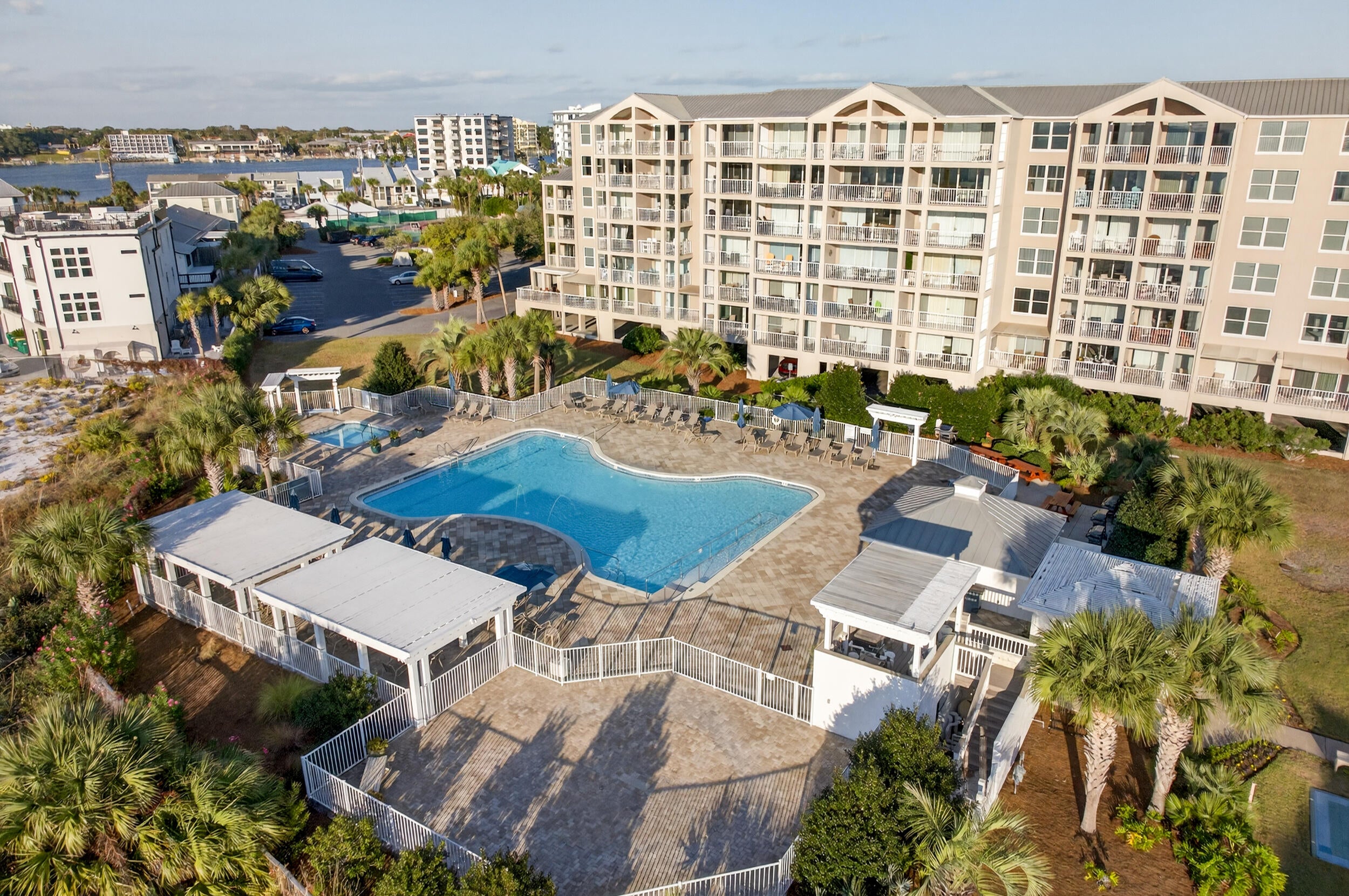 Destin, Florida, 32541, United States, 4 Bedrooms Bedrooms, ,4 BathroomsBathrooms,Residential,Active,1992549